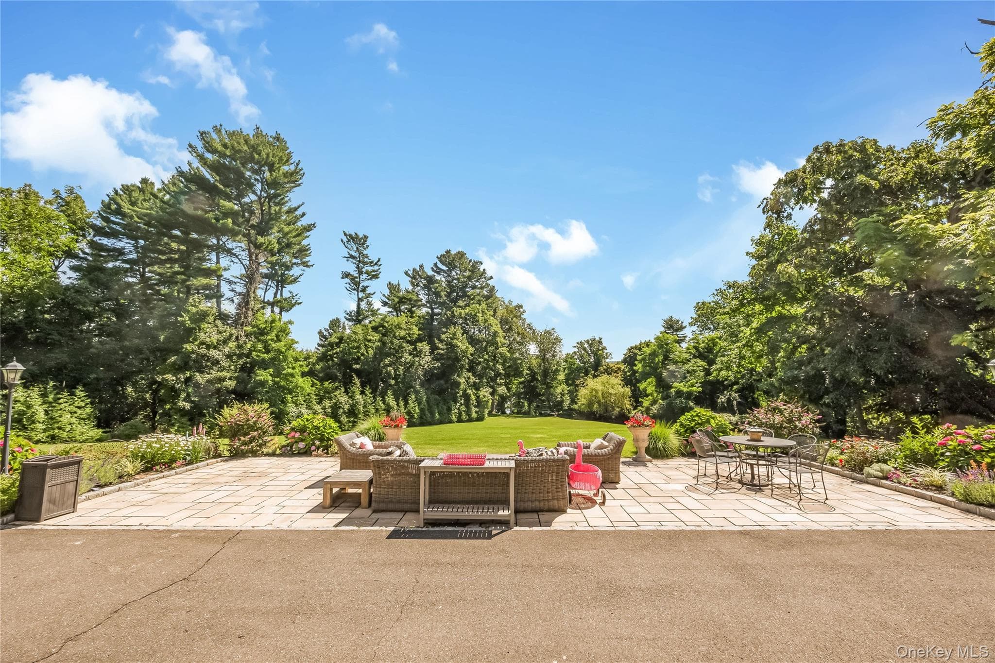 314 Mill Hill Road thumbnail 5