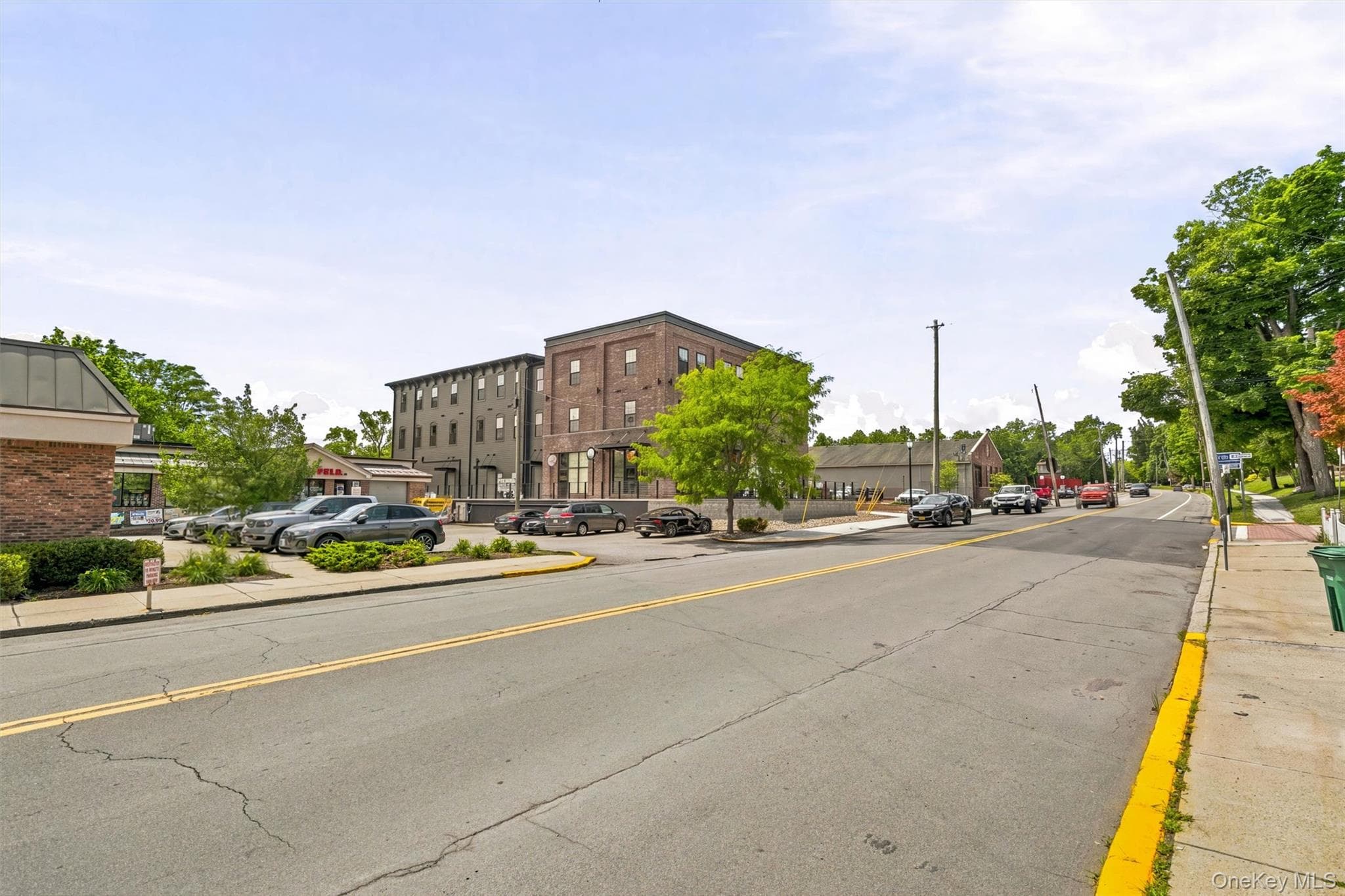 122 Greenwich Avenue thumbnail 28