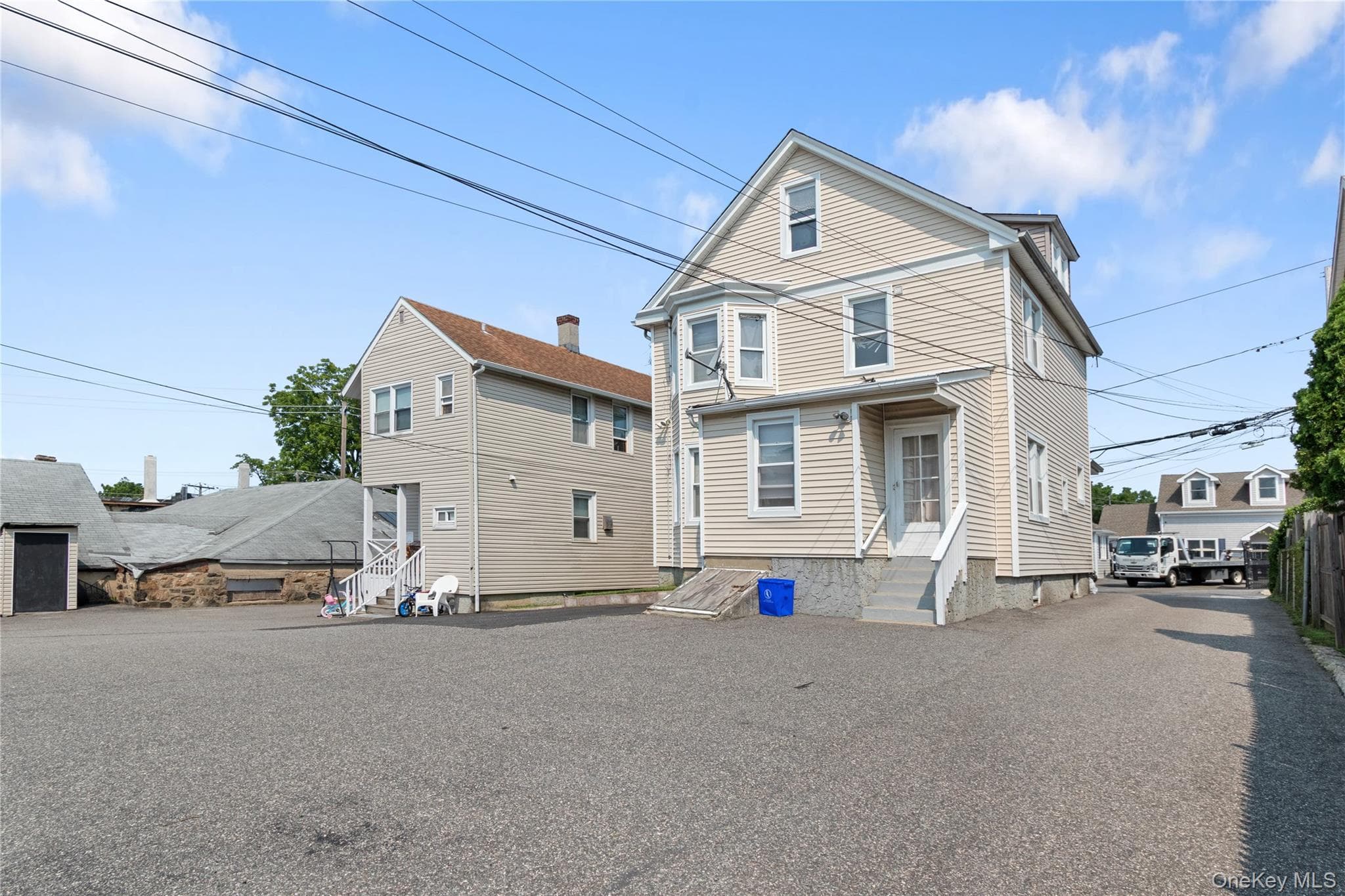 6-8 Chadwick Street thumbnail 4