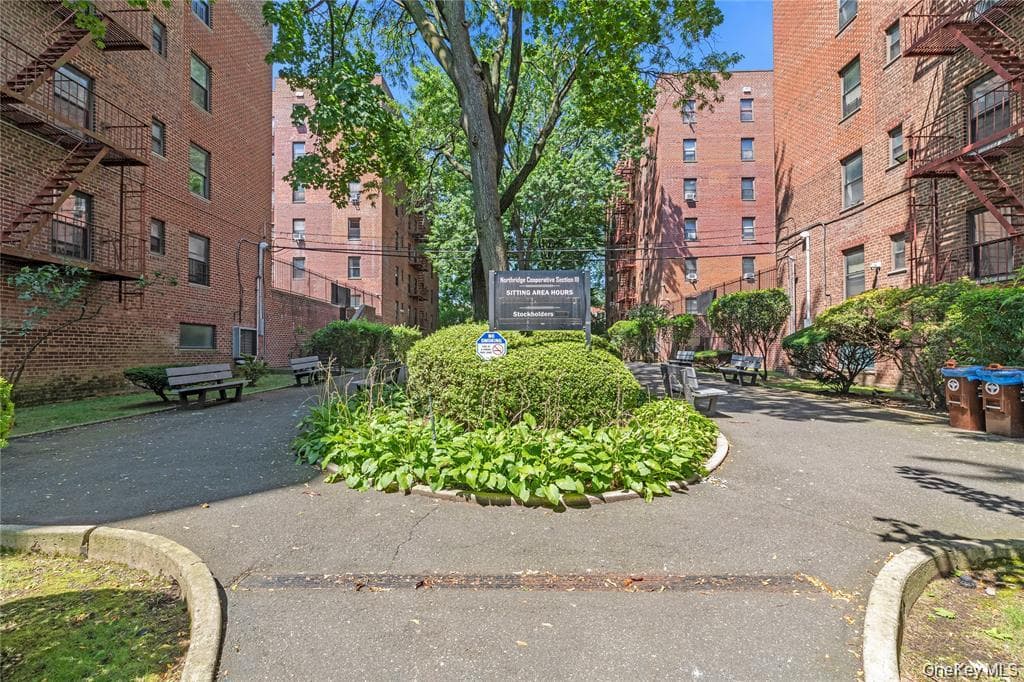 32-23 88 Street Unit: 306 thumbnail 8
