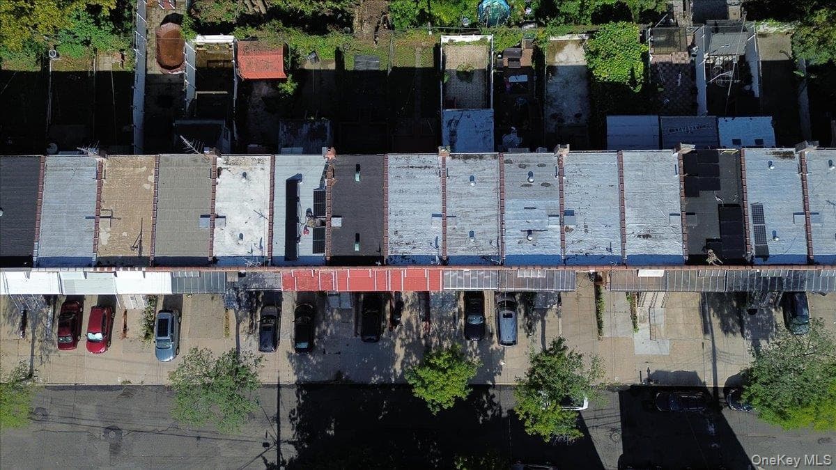 2891 Dewitt Place thumbnail 29