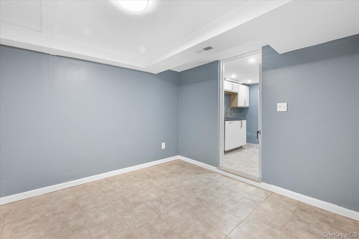2891 Dewitt Place thumbnail 20