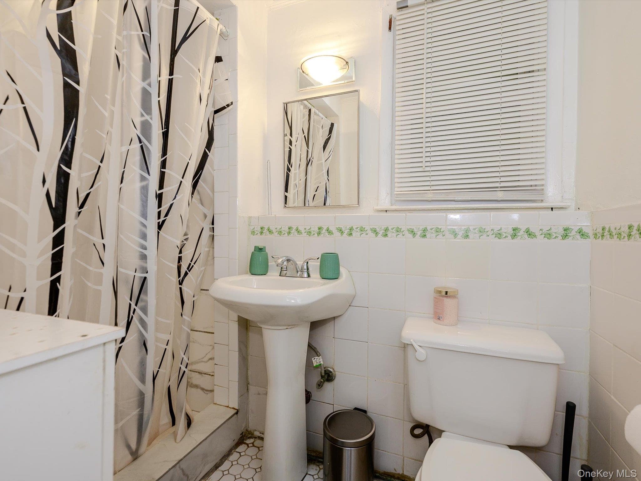2182 Baylis Avenue thumbnail 20