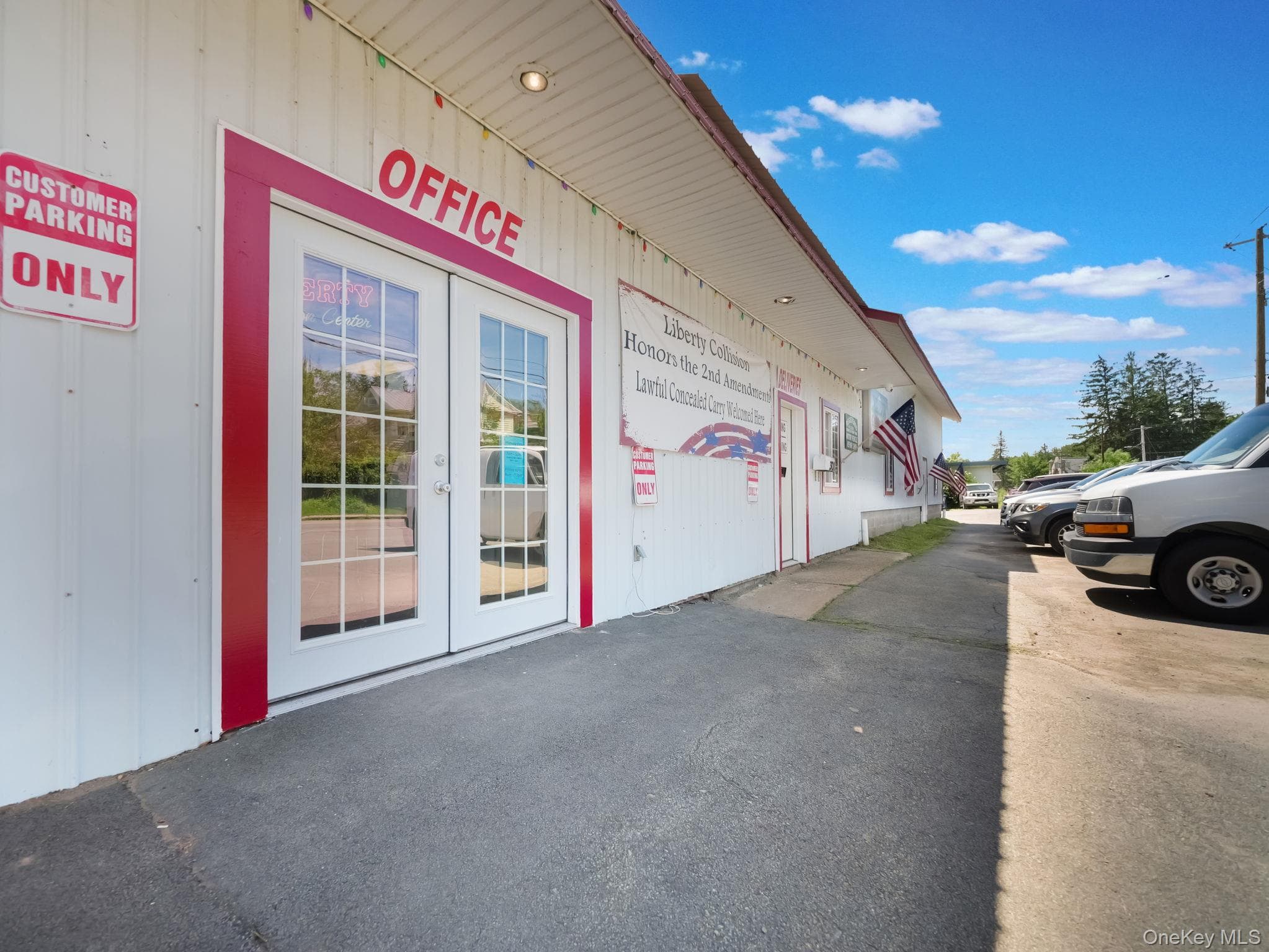 301 N Main Street, Liberty