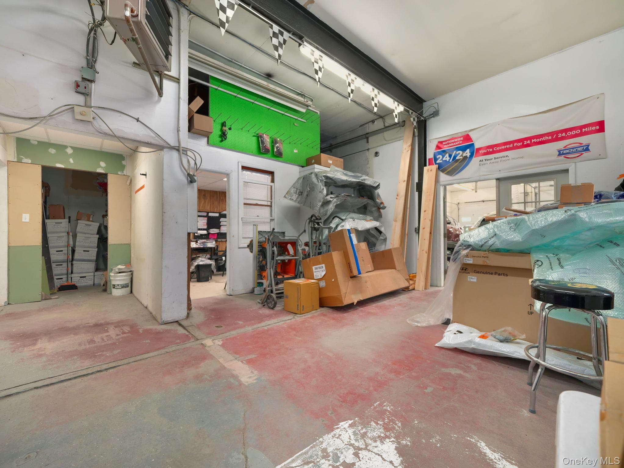 301 N Main Street thumbnail 12