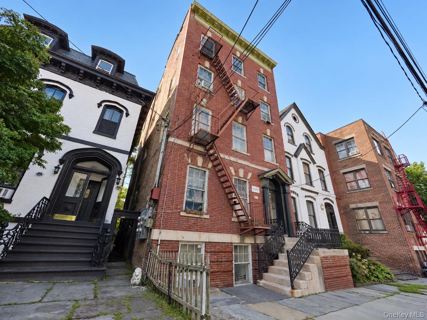 277 Grand Street thumbnail 48