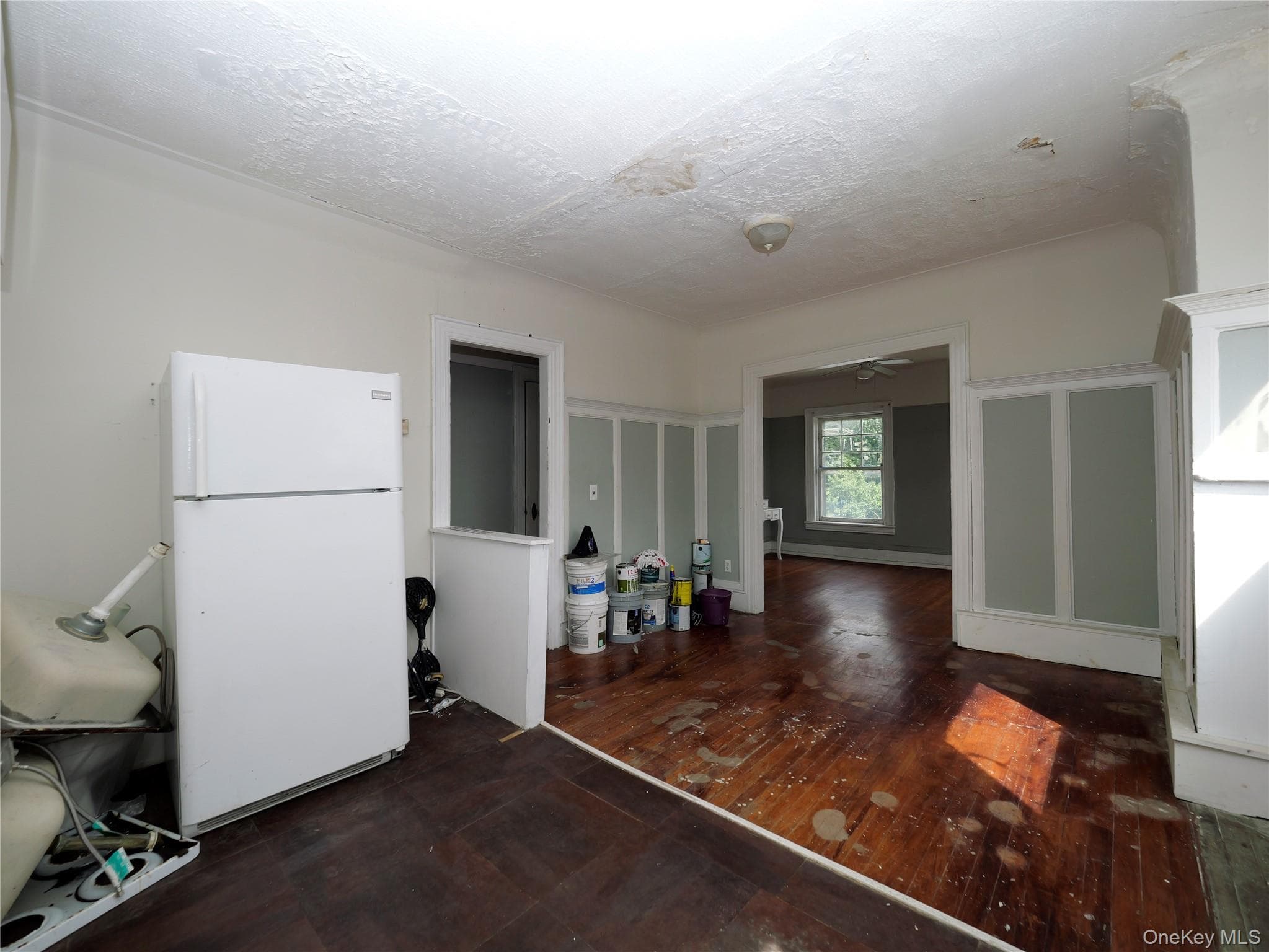 277 Grand Street thumbnail 14