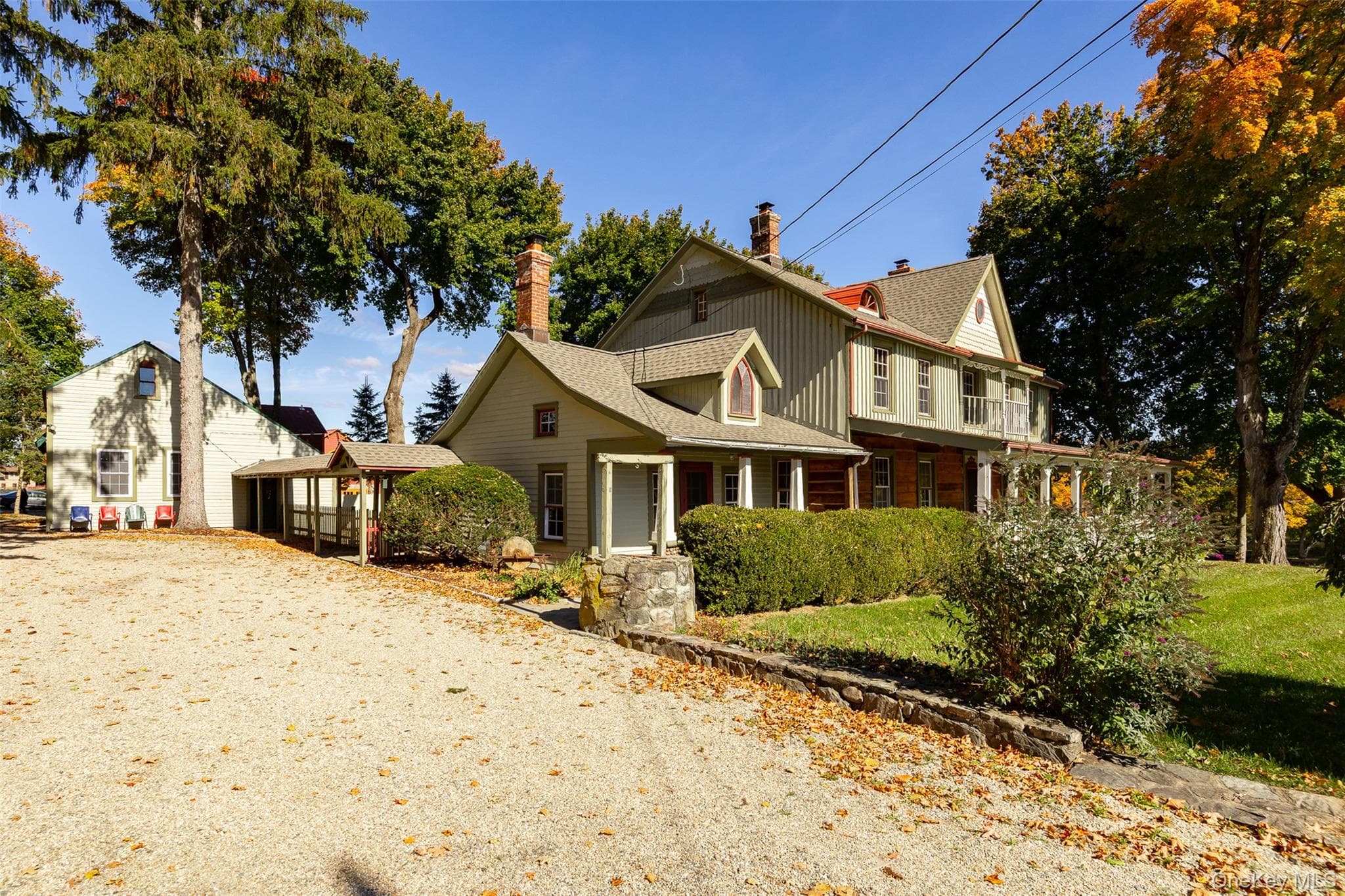 195 Drake Road thumbnail 36