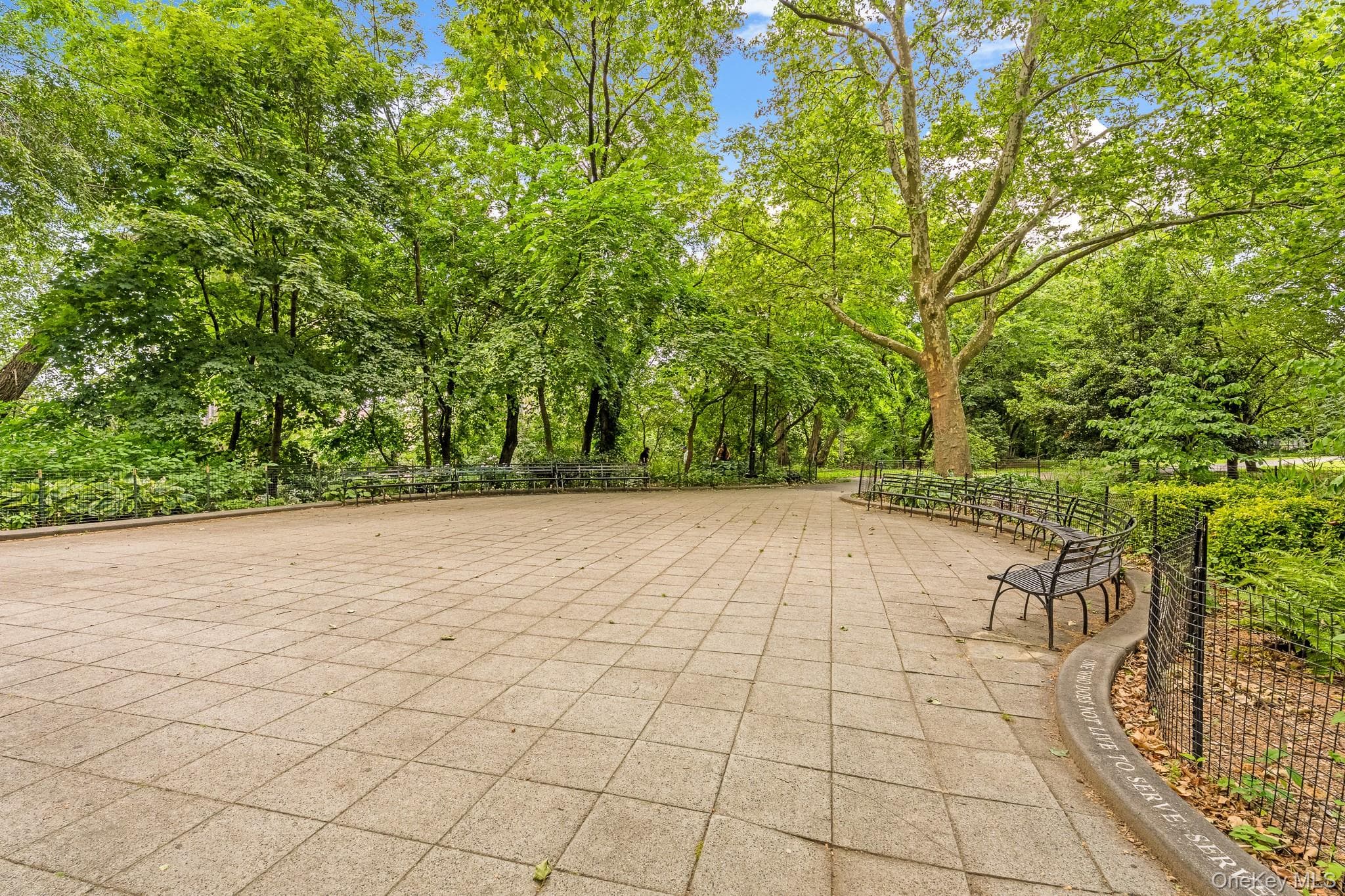 509 W 183rd Street thumbnail 5