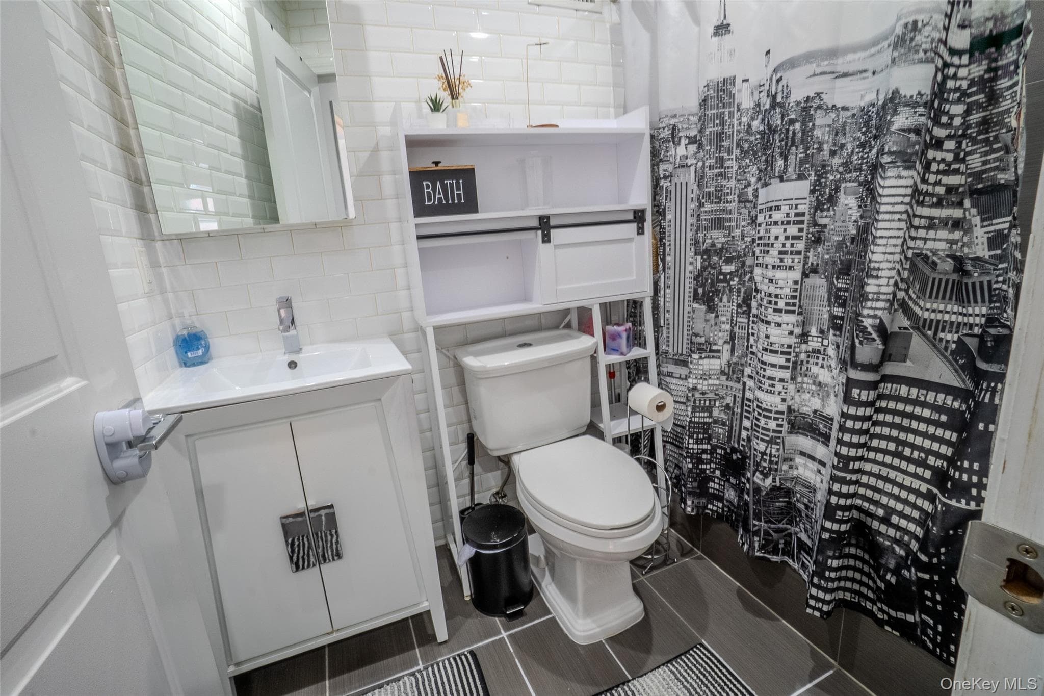 749 Vincent Avenue thumbnail 9