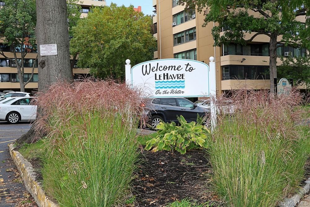10-34 166th Street Unit: 9D thumbnail 2