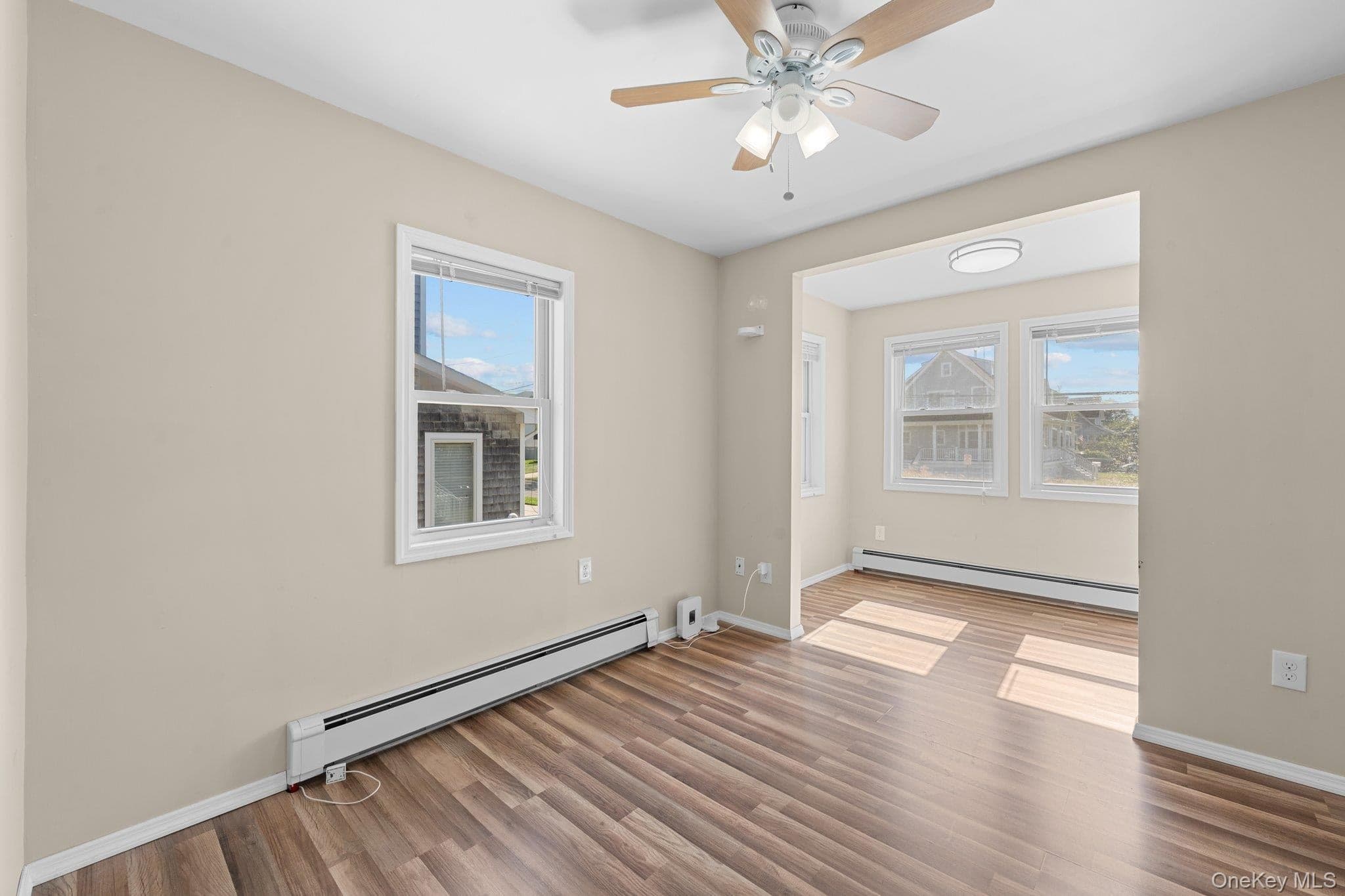 109 Laurel Street thumbnail 20
