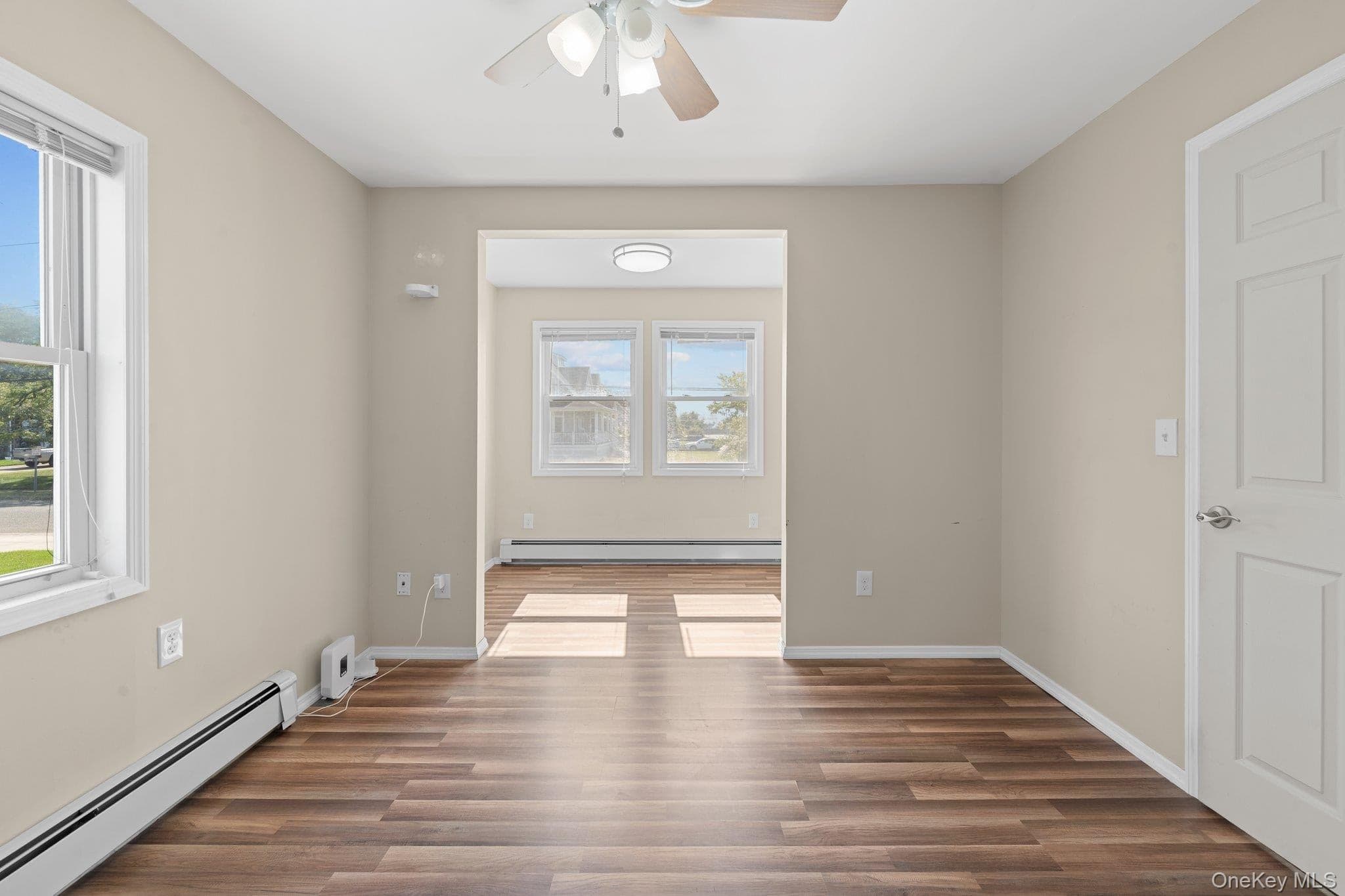 109 Laurel Street thumbnail 19