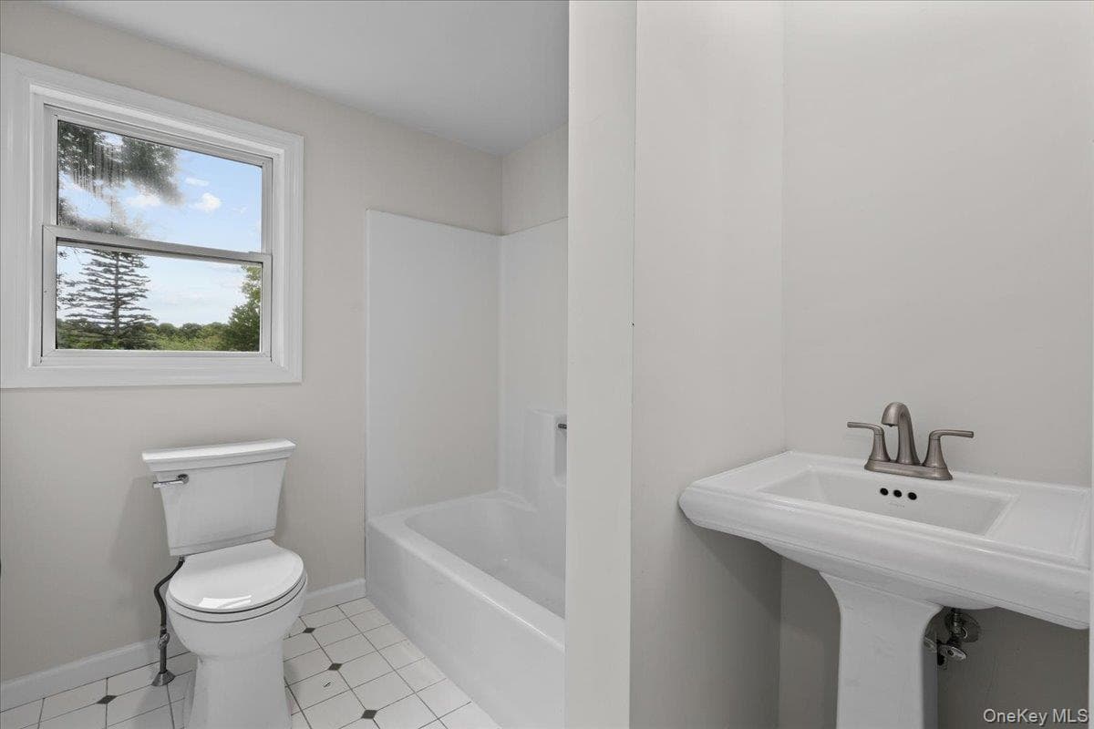 27 Dunwoodie Road thumbnail 9