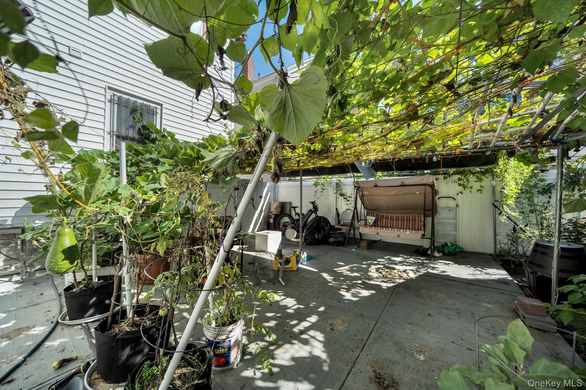 9322 201st Street thumbnail 23