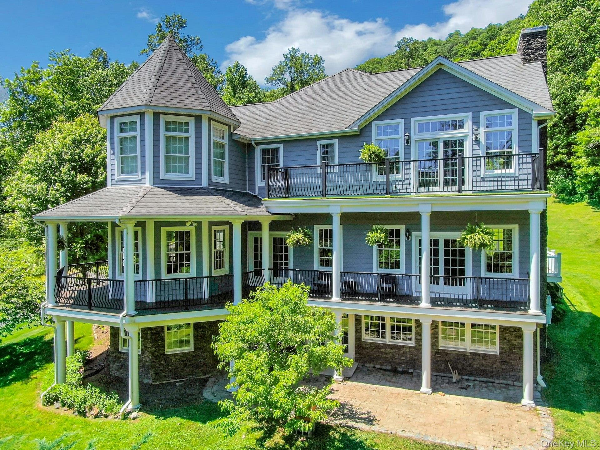 11 Badi Drive, Nyack