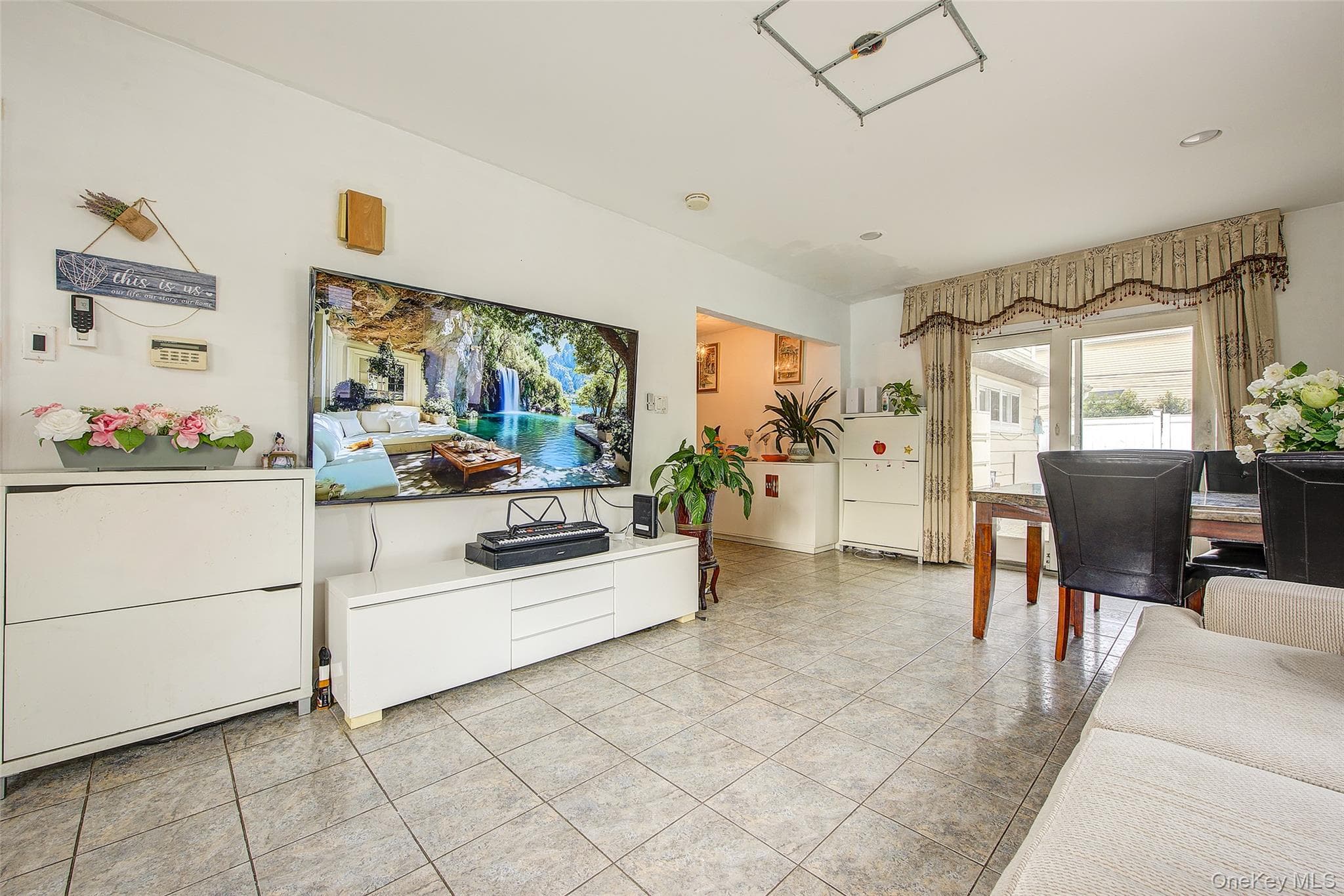 10 Belmont Circle thumbnail 7