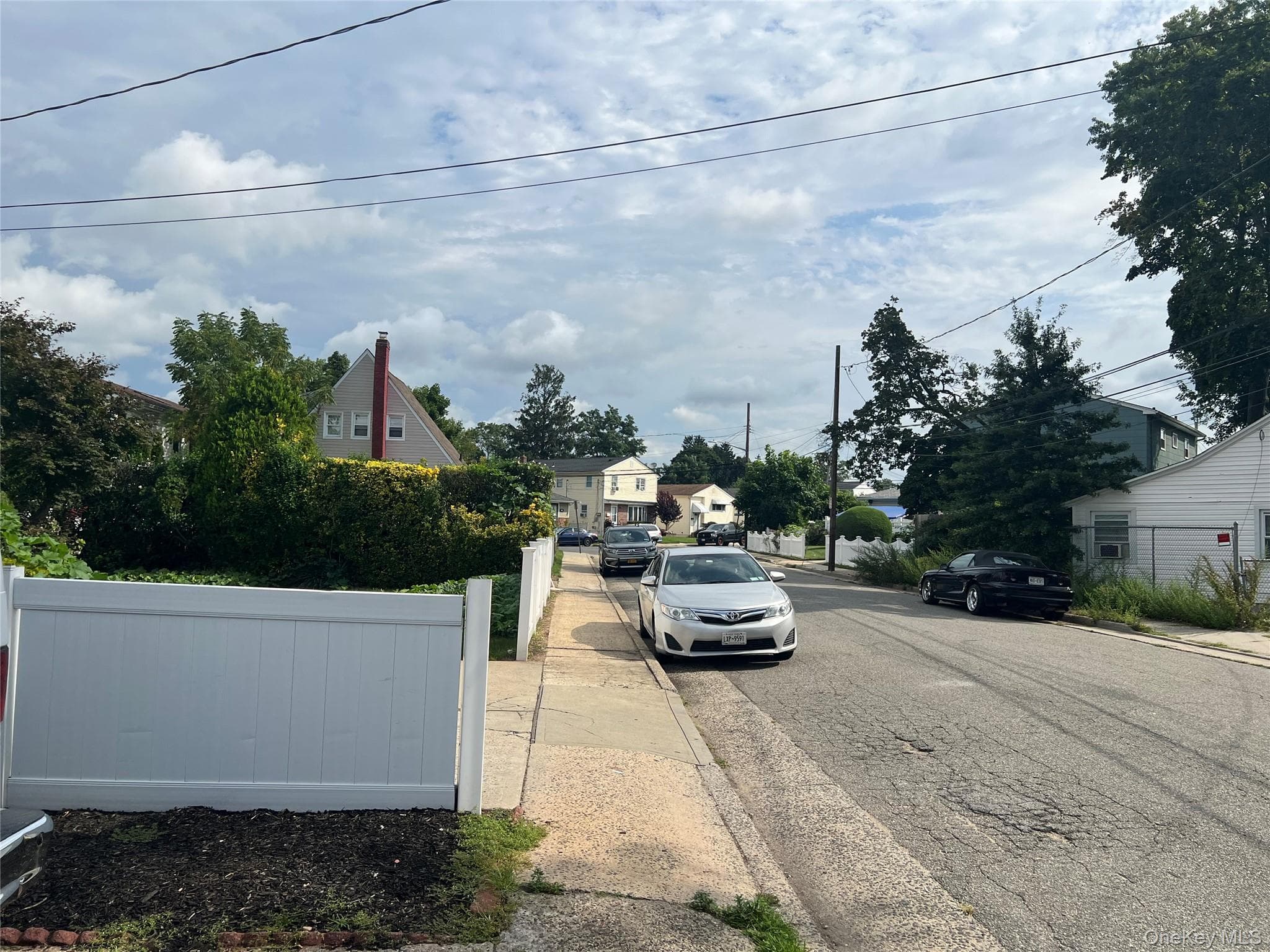 199 Stewart Avenue thumbnail 5