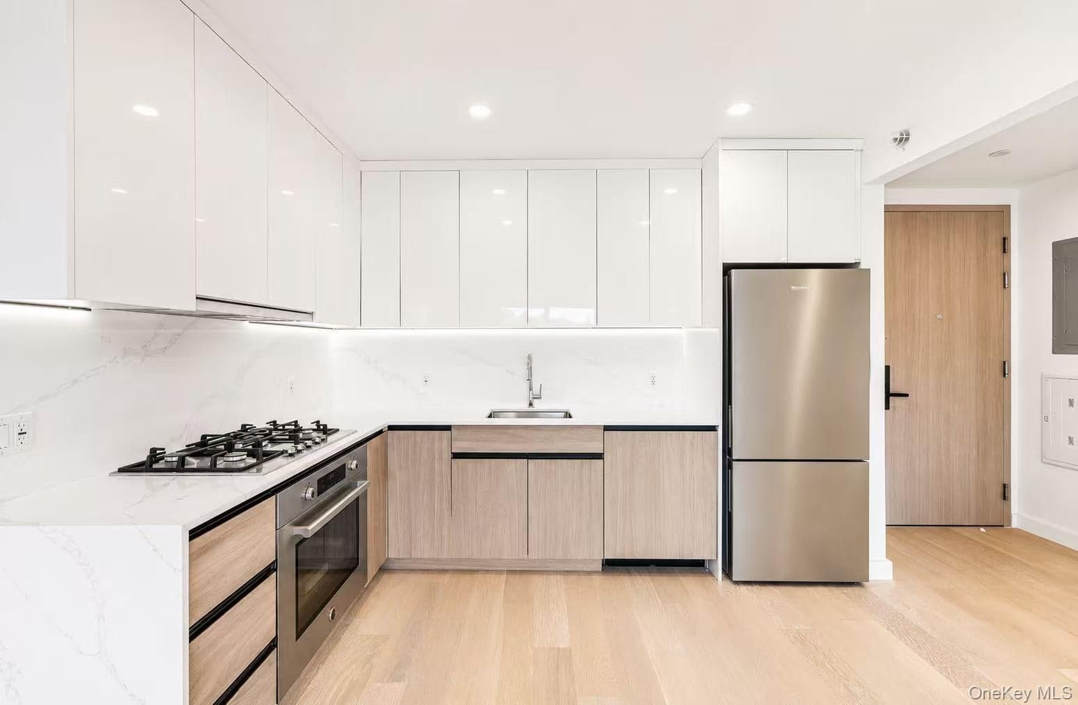 144-49 Northern Boulevard Unit: 402 thumbnail 8