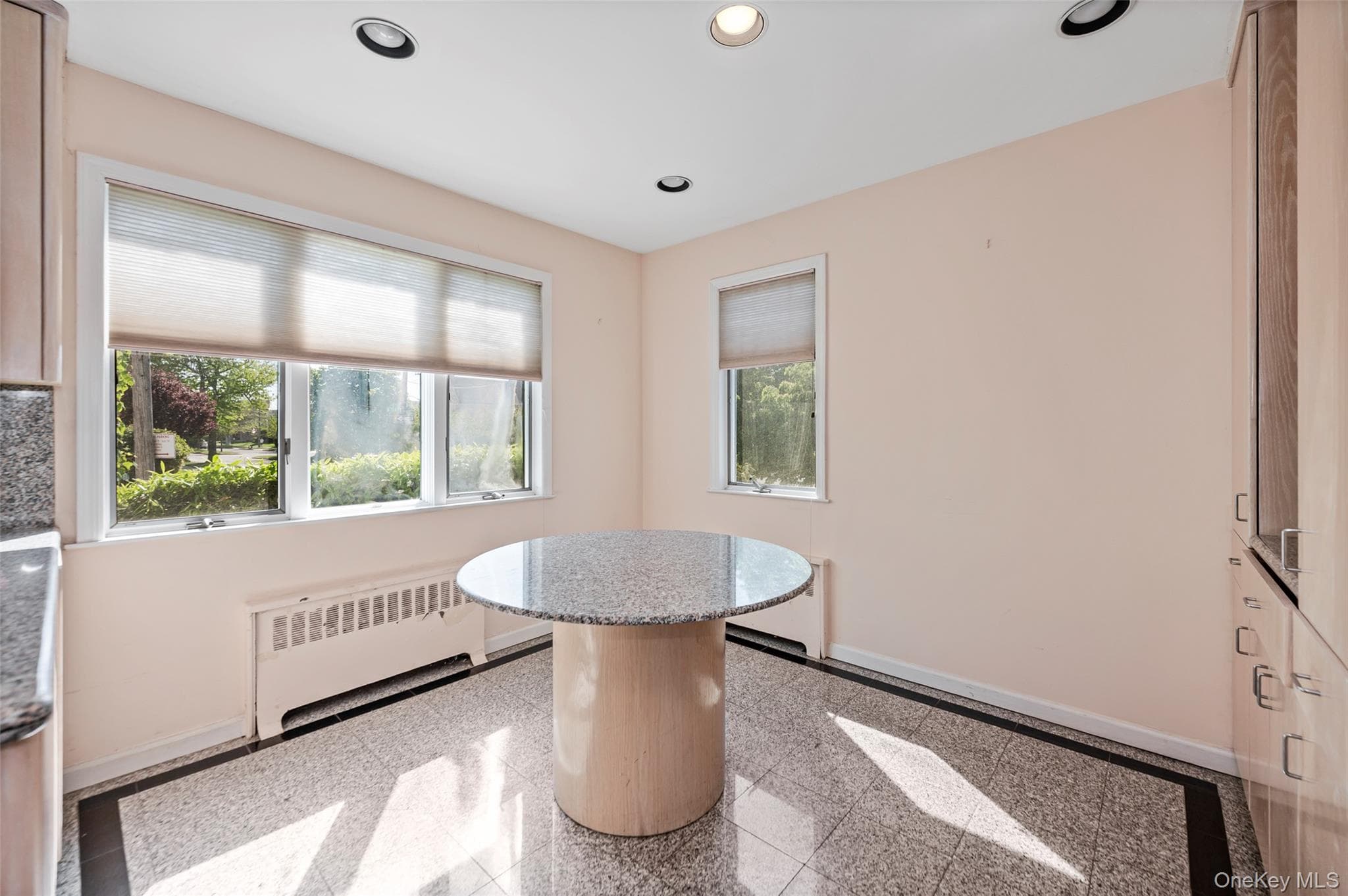 13802 Rockaway Beach Boulevard thumbnail 14