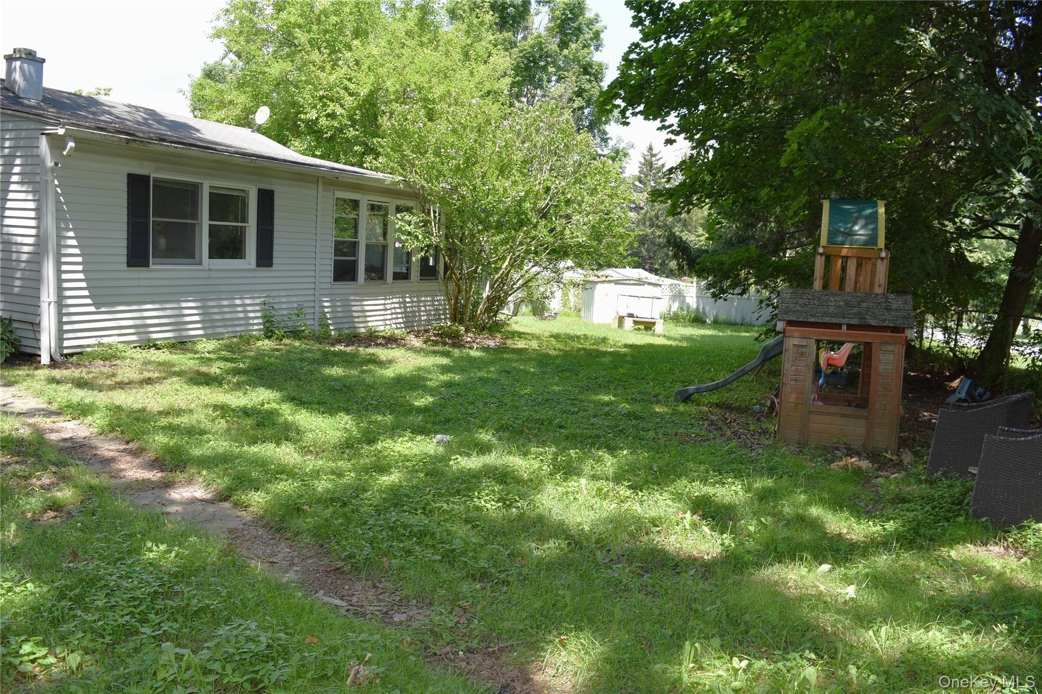 14 Perry Road thumbnail 20