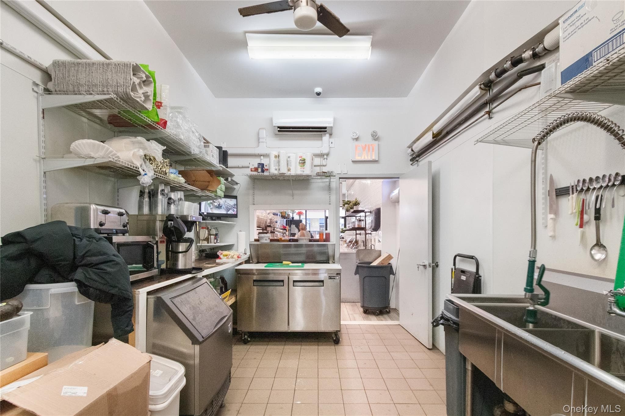 2803 Astoria Boulevard thumbnail 7
