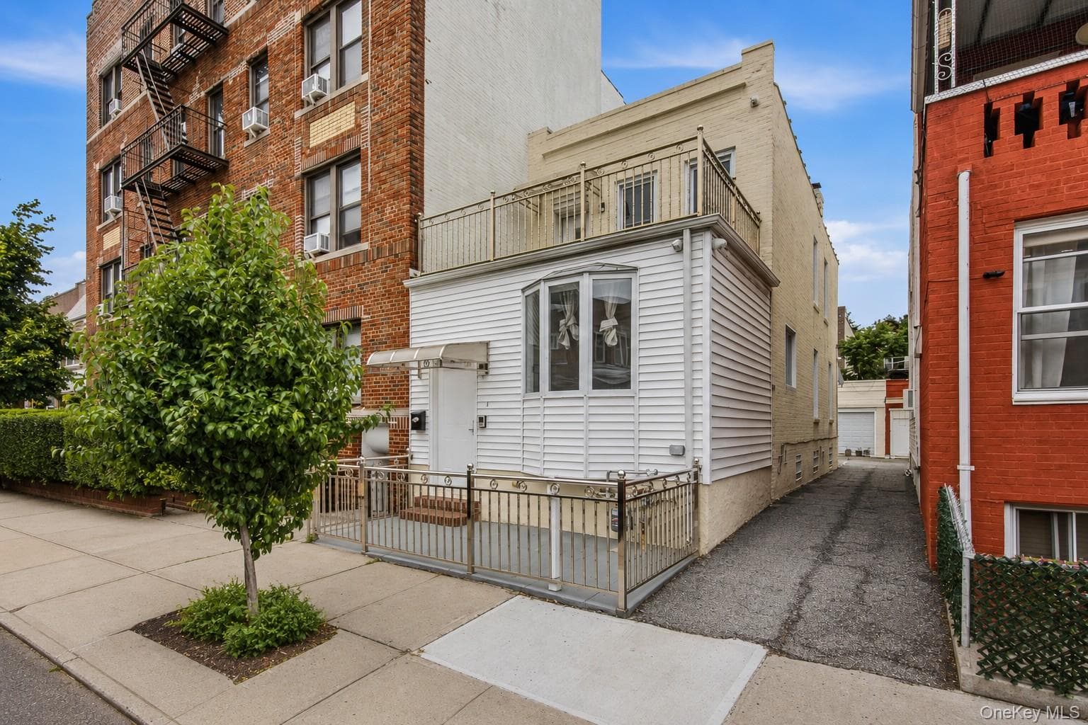 2418 42nd Street, Astoria