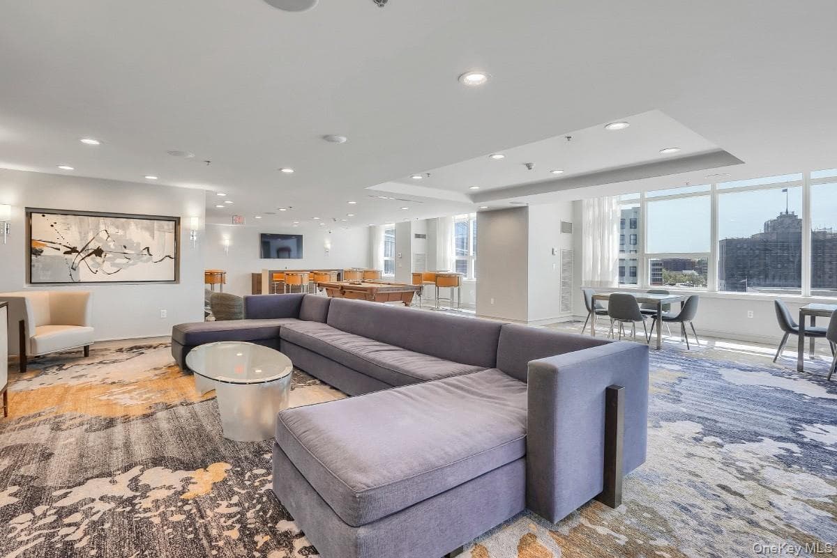1 Renaissance Square Unit: 10H thumbnail 21