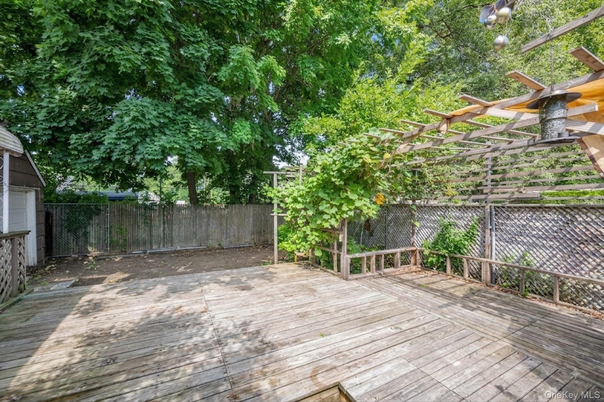 146 Claflin Boulevard thumbnail 28