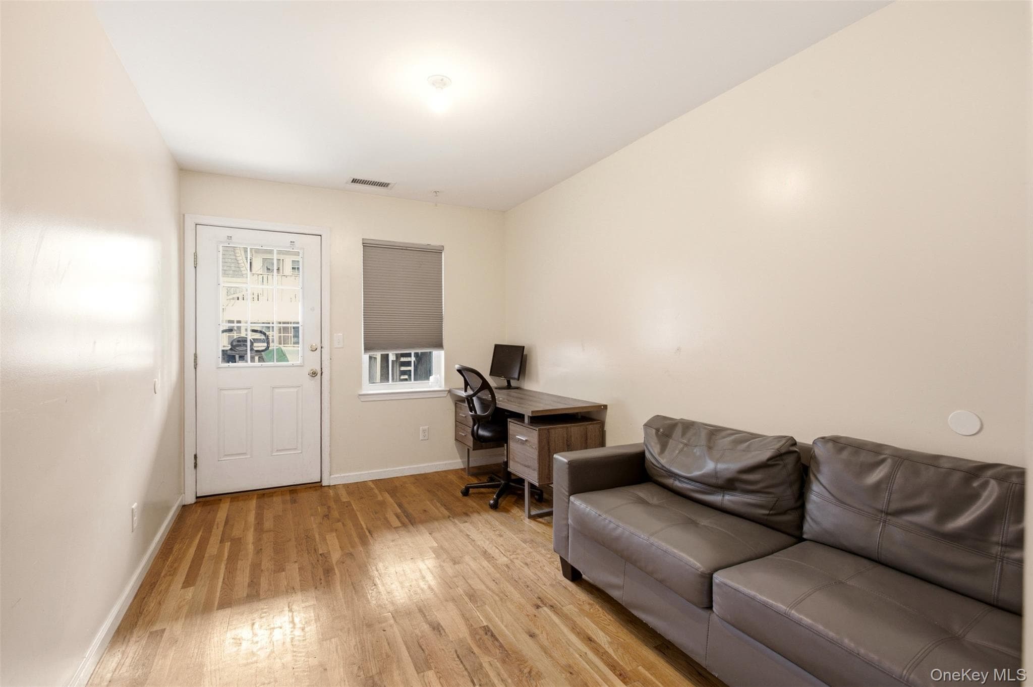 16 Elm Street Unit: 301 thumbnail 13