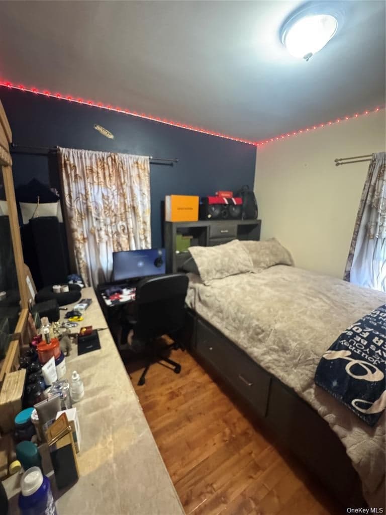 114-29 147 Street thumbnail 8