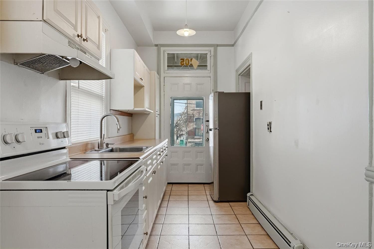 203 Grand Street thumbnail 12