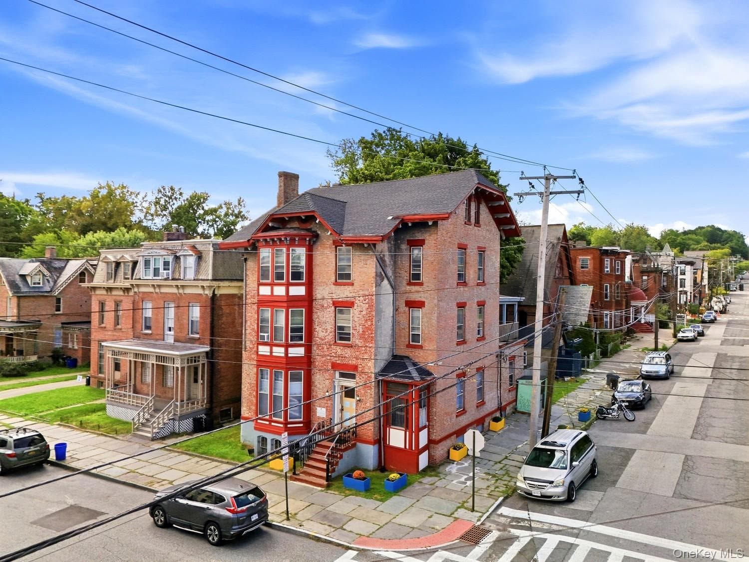 203 Grand Street thumbnail 2