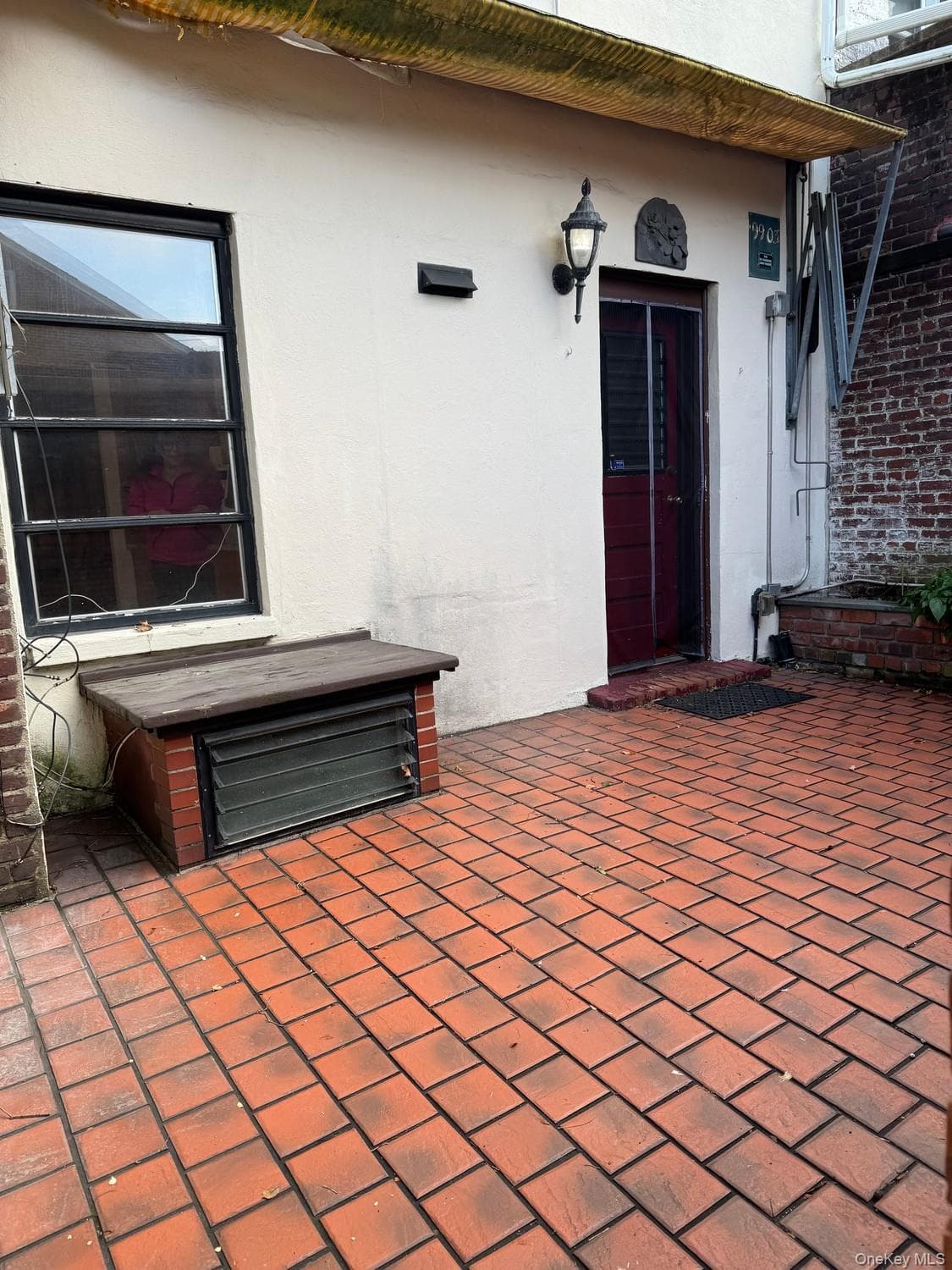 99-03 Ascan Avenue thumbnail 35
