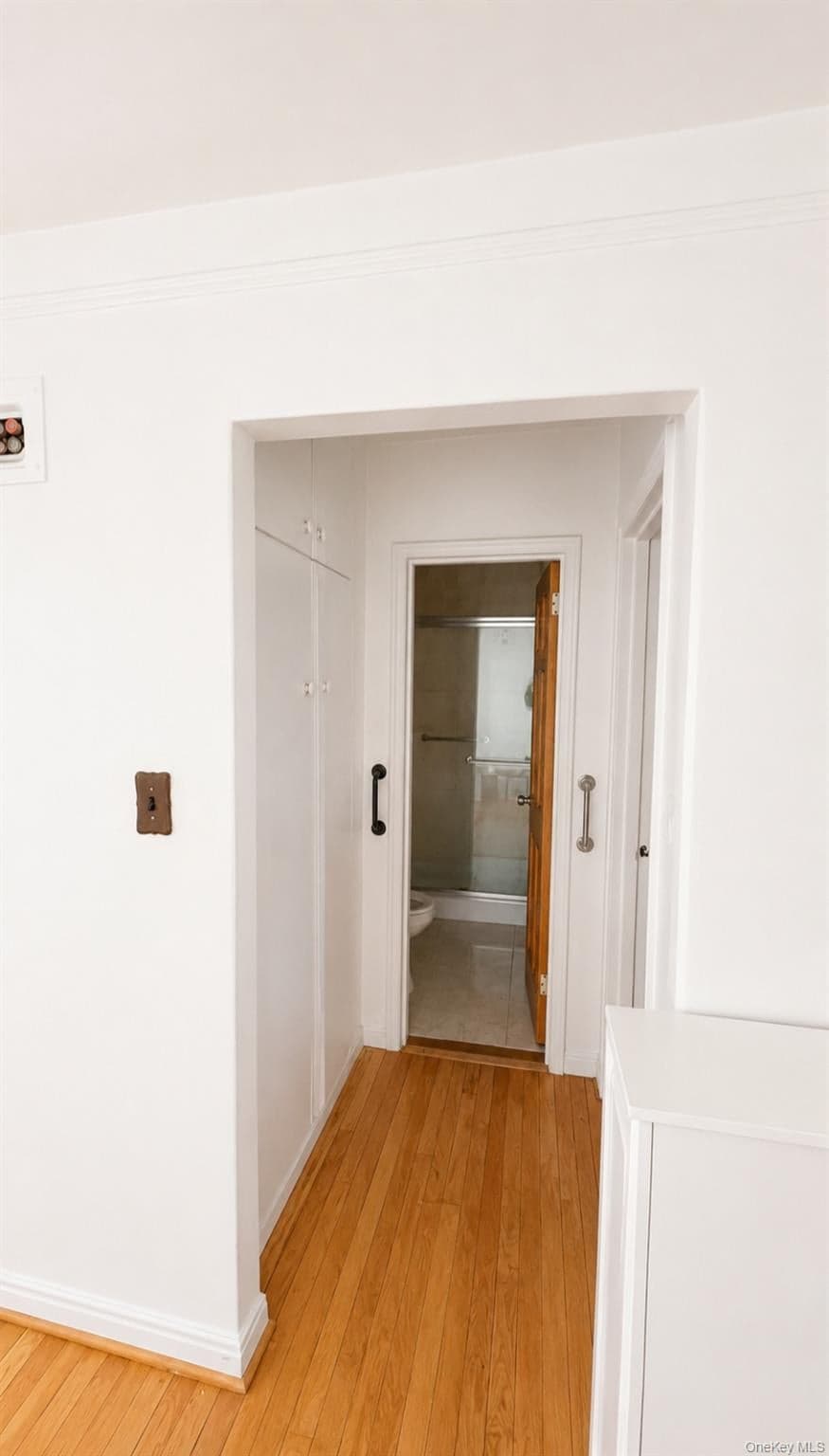 214-07B Hillside Ave Ave Unit: Unit B thumbnail 7
