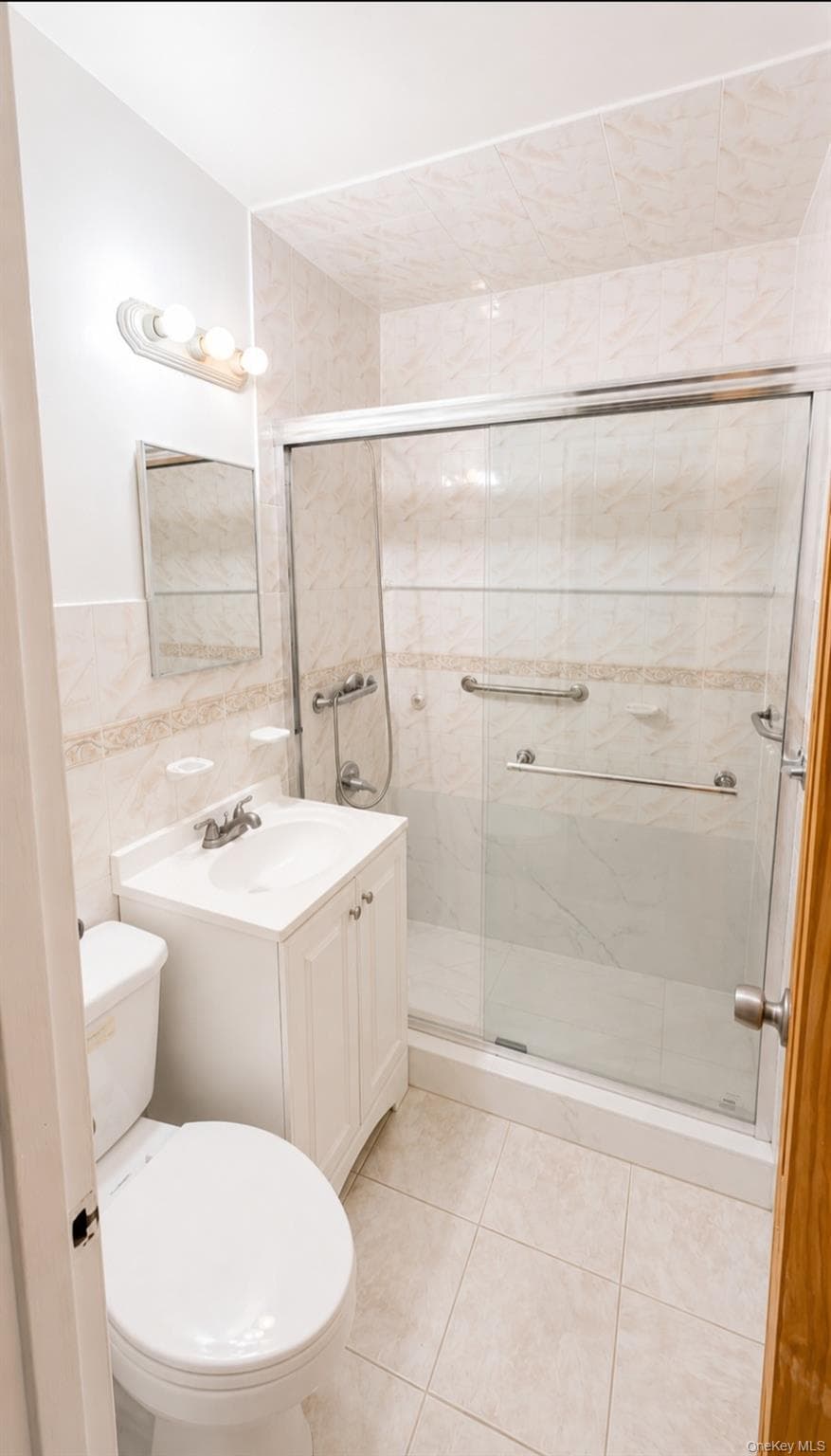 214-07B Hillside Ave Ave Unit: Unit B thumbnail 5
