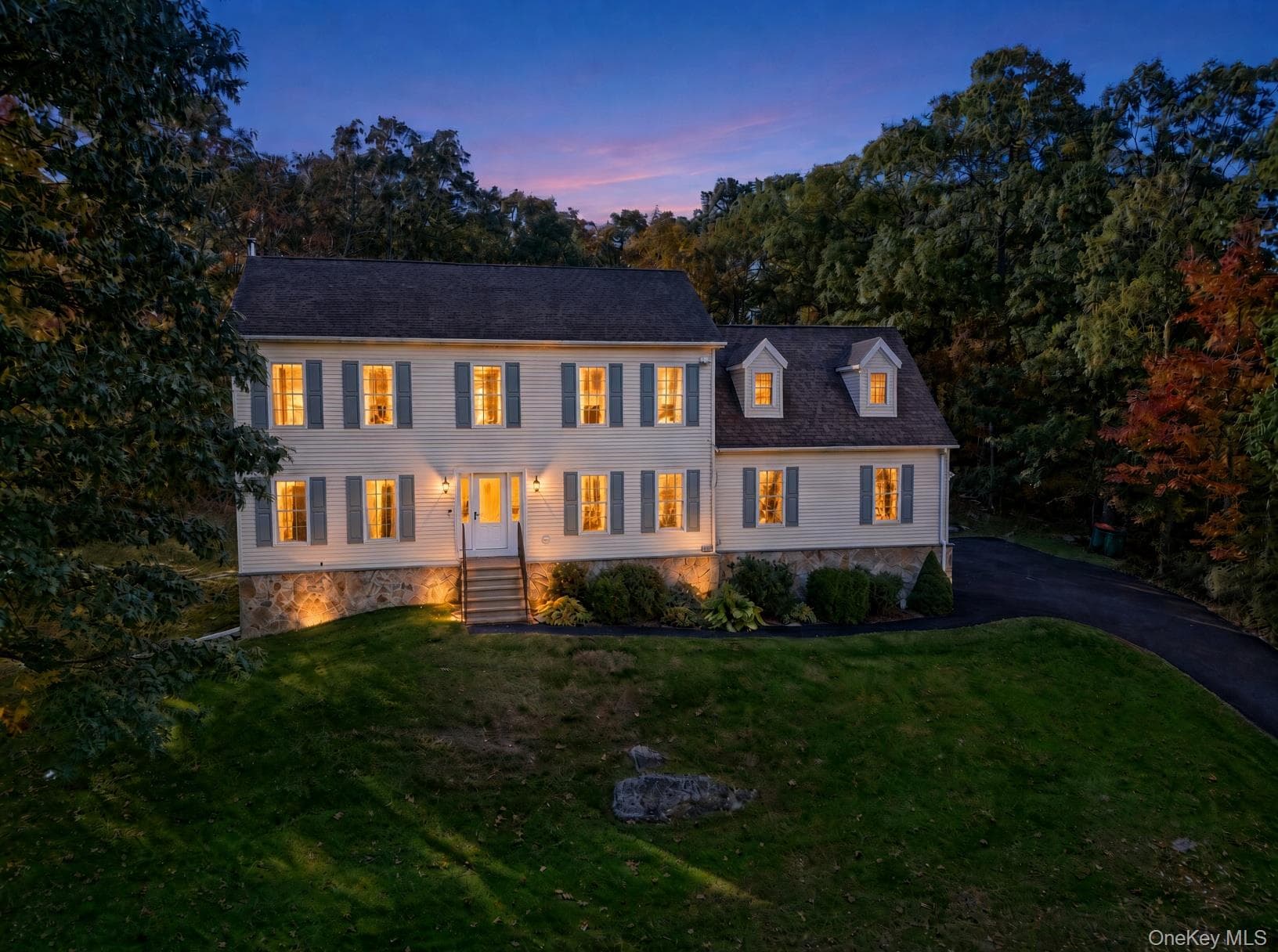 54 White Pond Road thumbnail 4