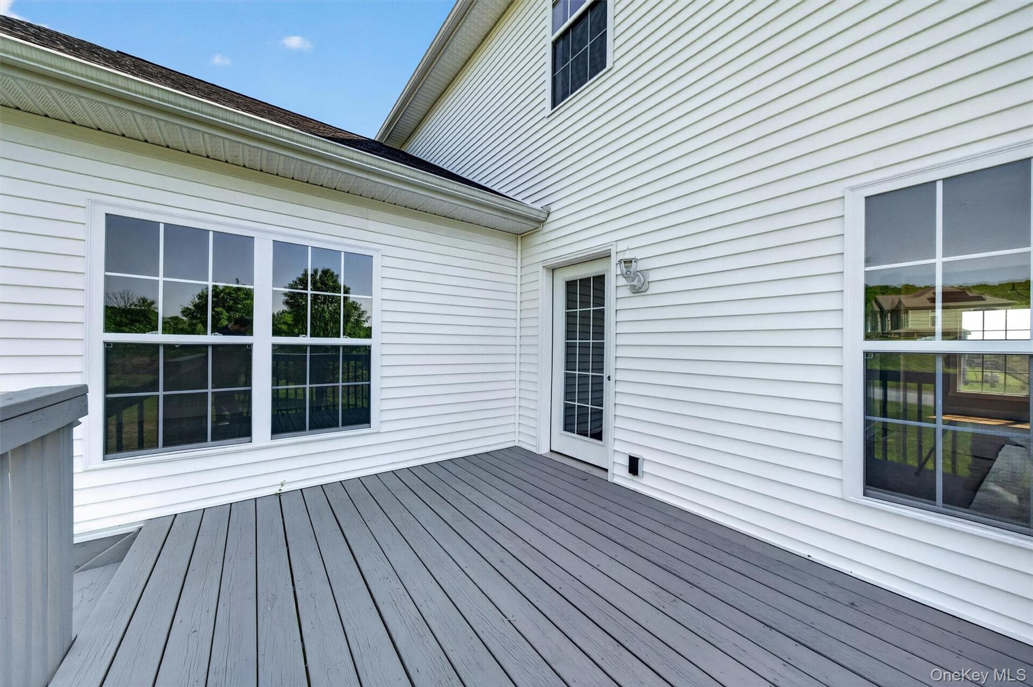 21 Harcourt Cosman Drive thumbnail 42