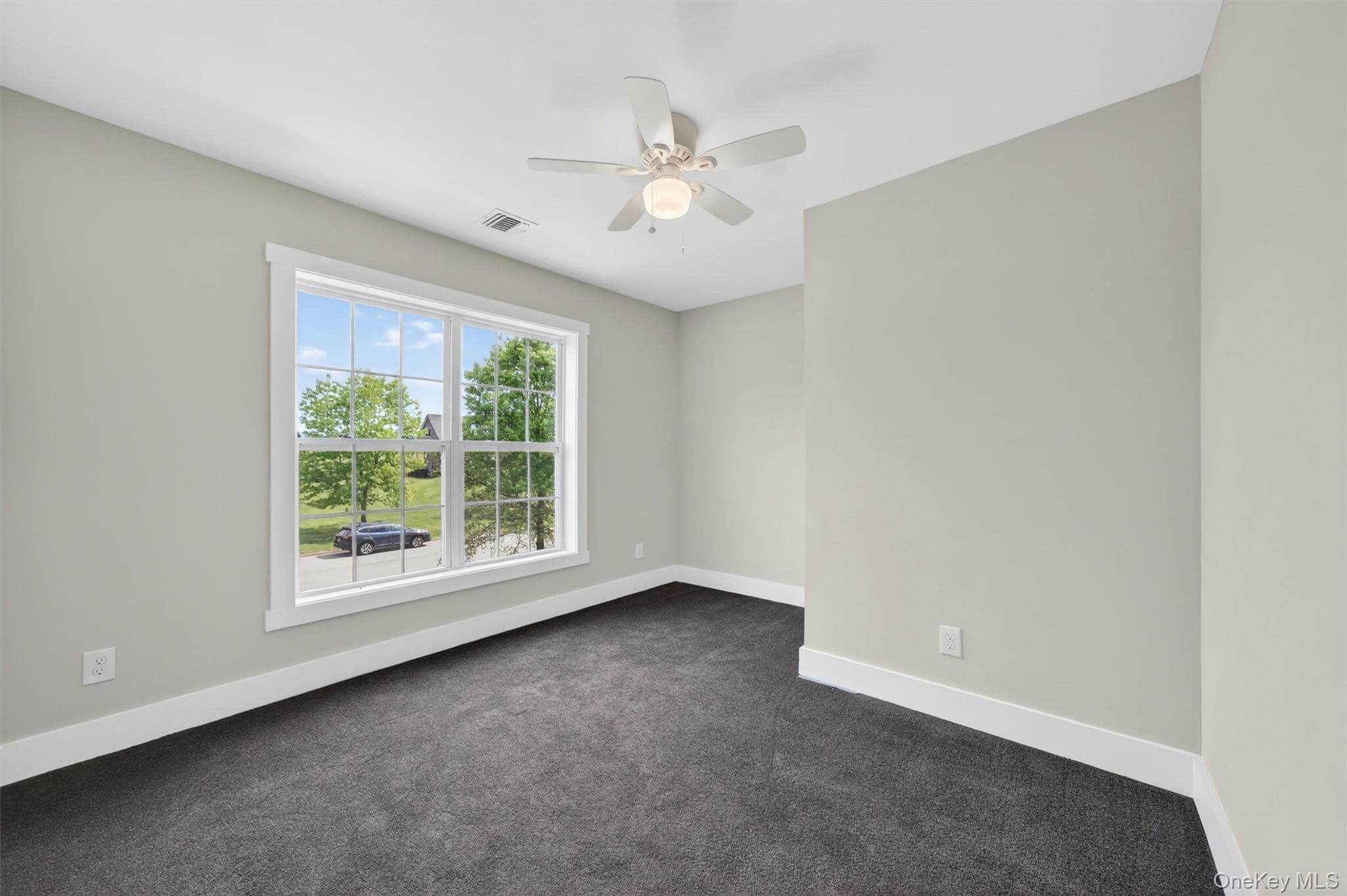 21 Harcourt Cosman Drive thumbnail 36