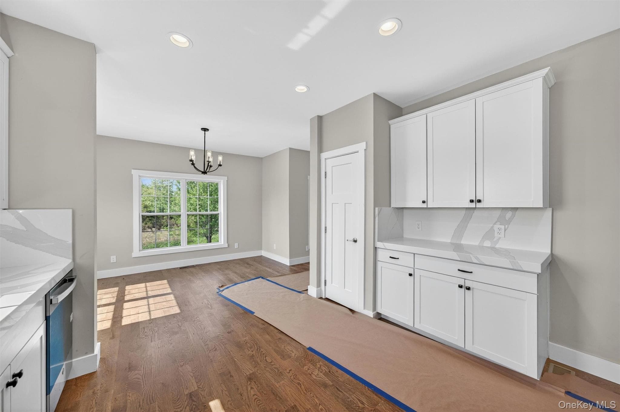 21 Harcourt Cosman Drive thumbnail 12