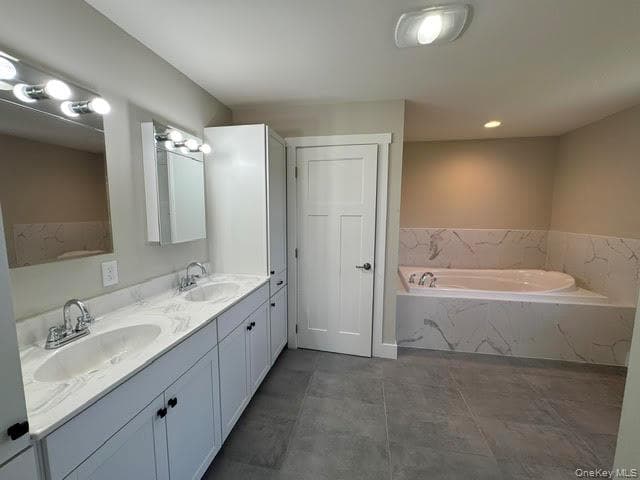 21 Harcourt Cosman Drive thumbnail 32