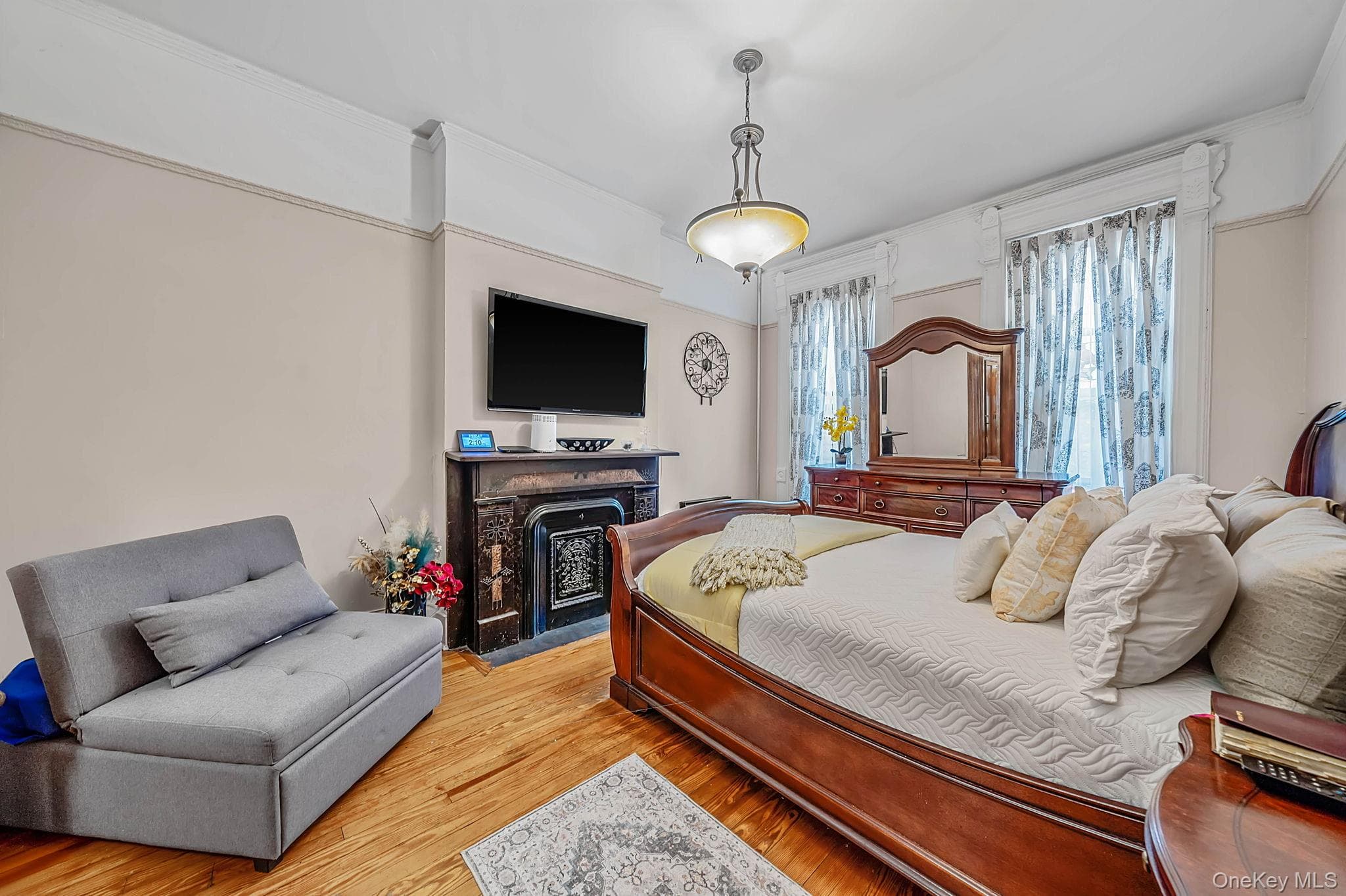 885A Putnam Avenue thumbnail 11