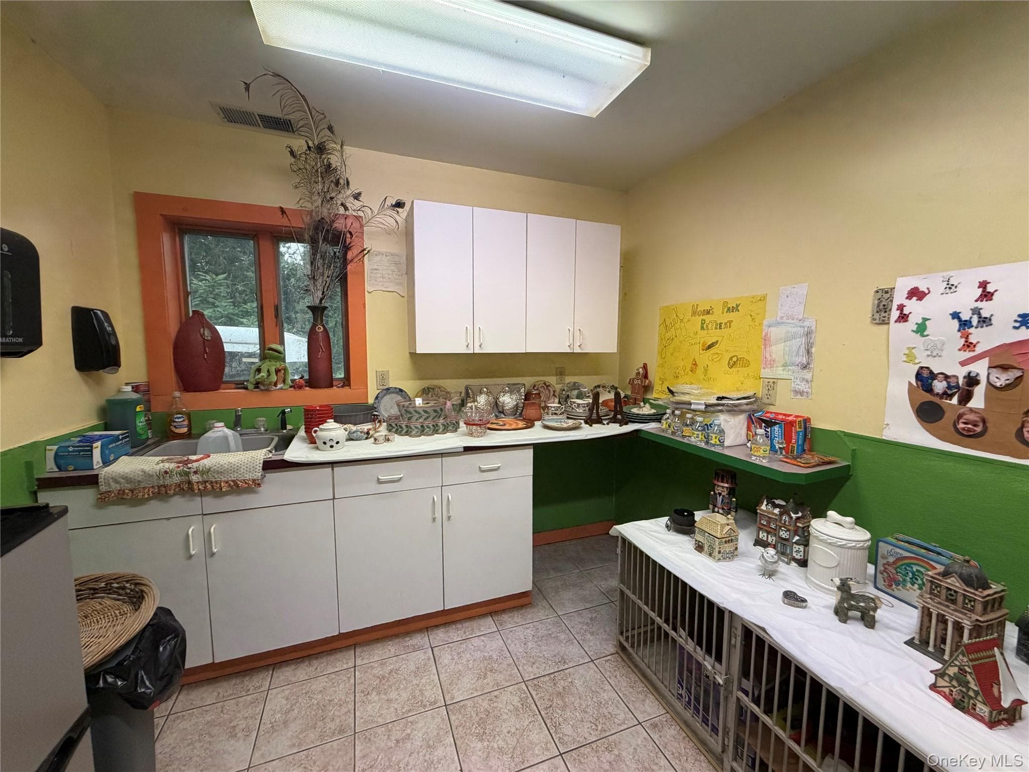 48 Maple Avenue thumbnail 8