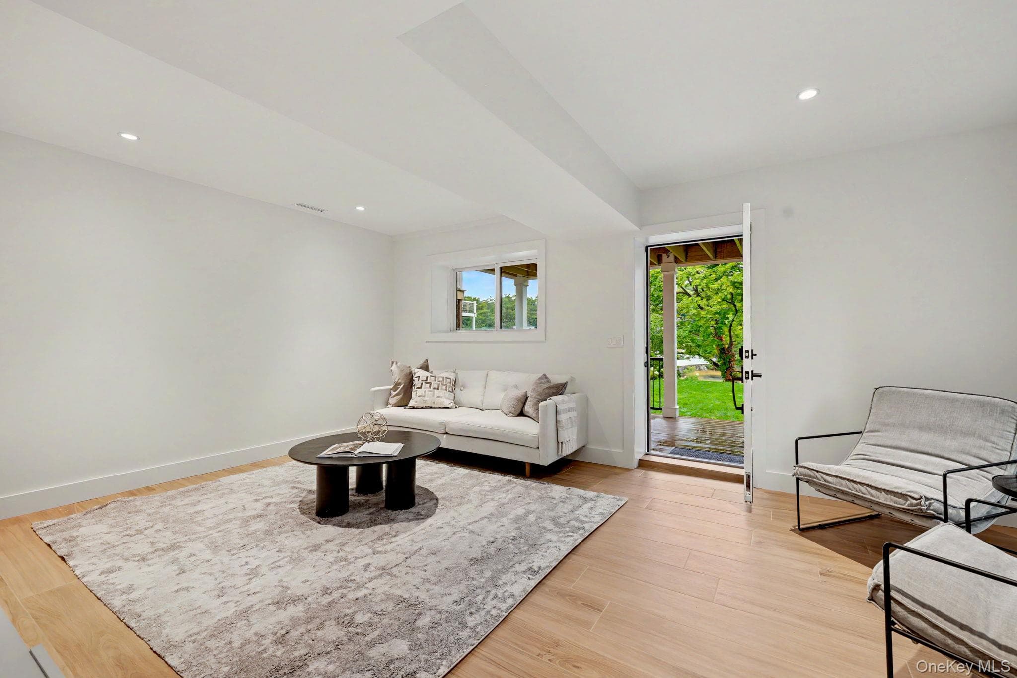 19 Davenport Avenue thumbnail 34