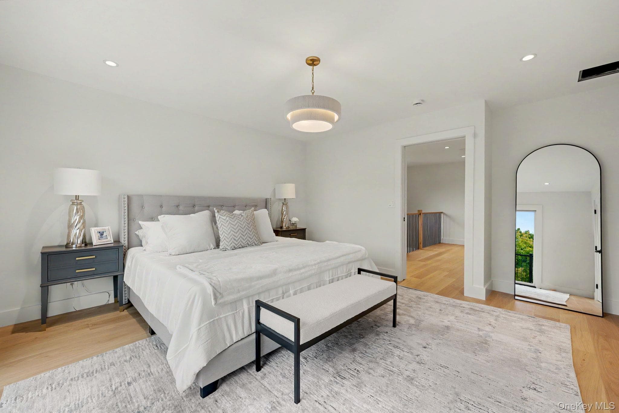 19 Davenport Avenue thumbnail 25