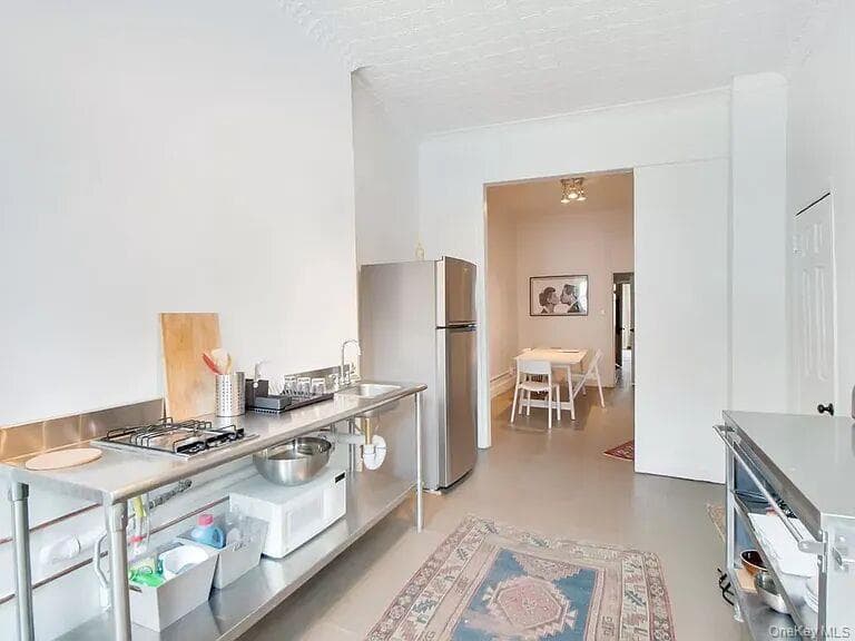 181 Irving Avenue thumbnail 15