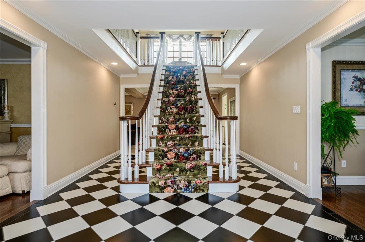 150 Harborview Drive thumbnail 4