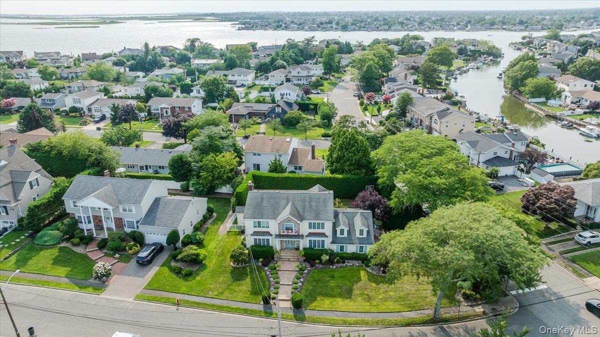 150 Harborview Drive thumbnail 33