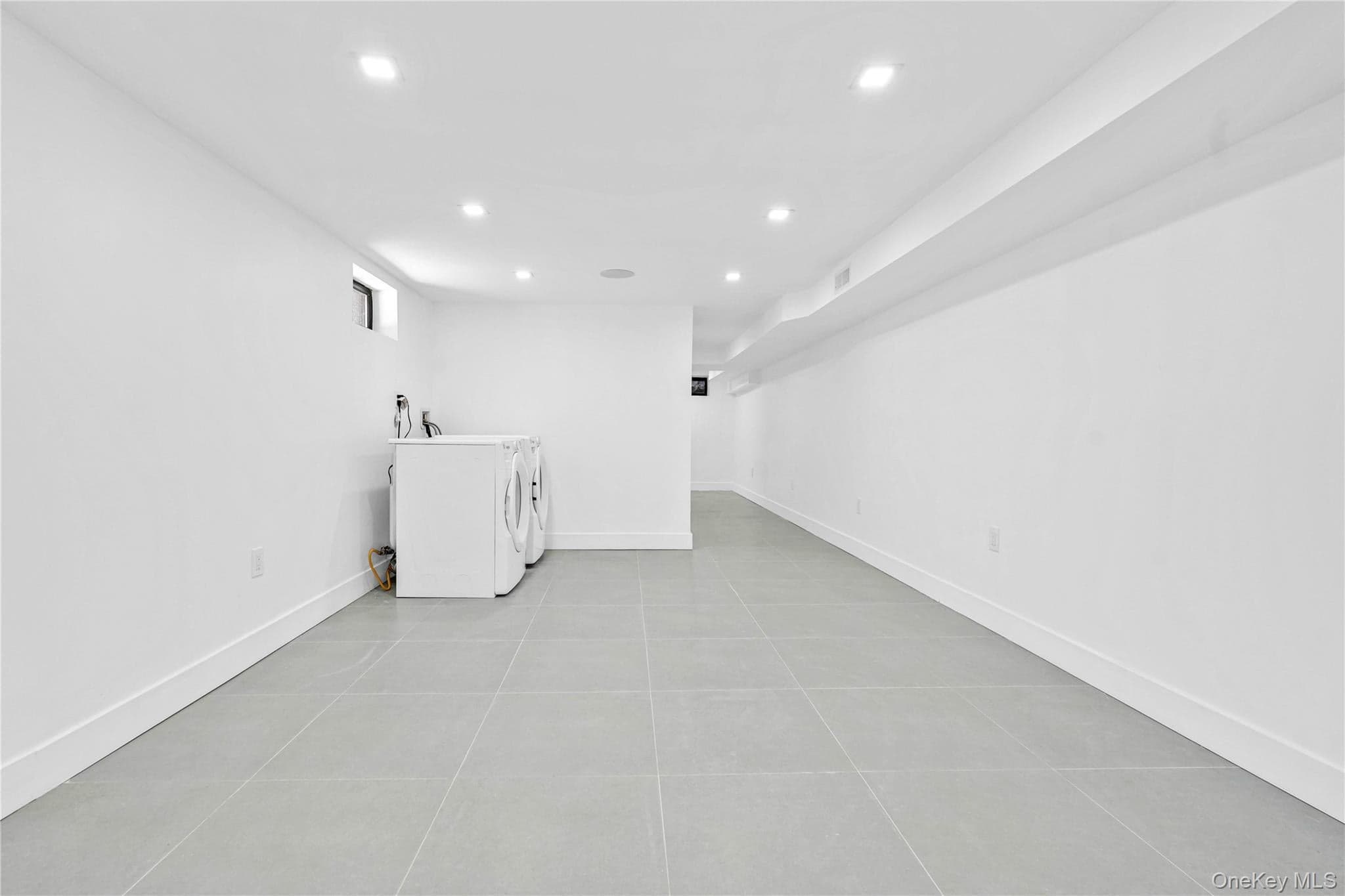 1050 E 31st Street thumbnail 28