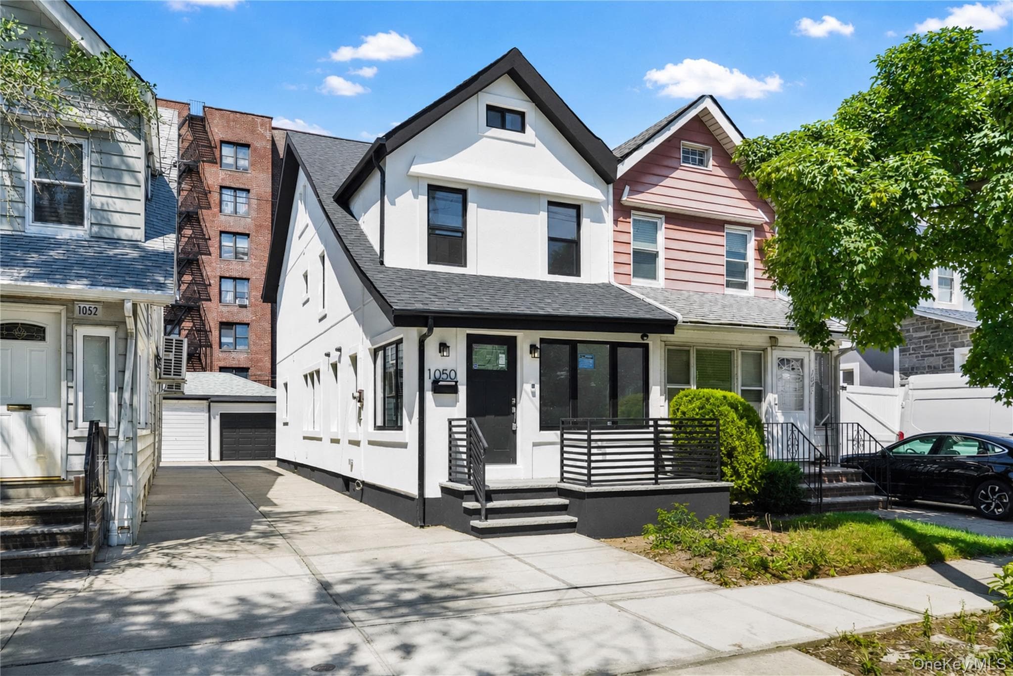 1050 E 31st Street thumbnail 2